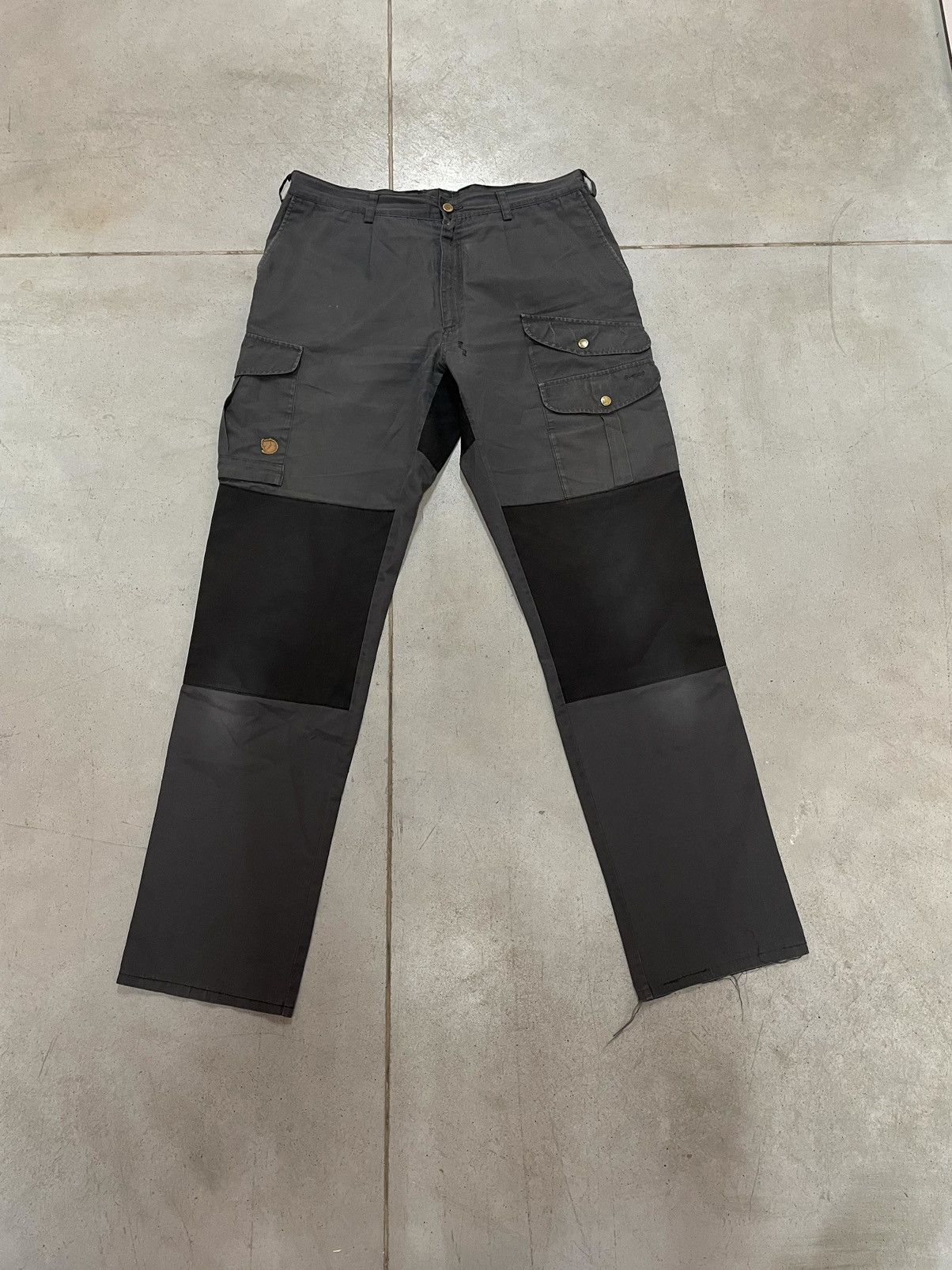 image of Fjallraven G-1000 Workwear Knee Pants Distressed in Faded Black, Men's (Size 36)