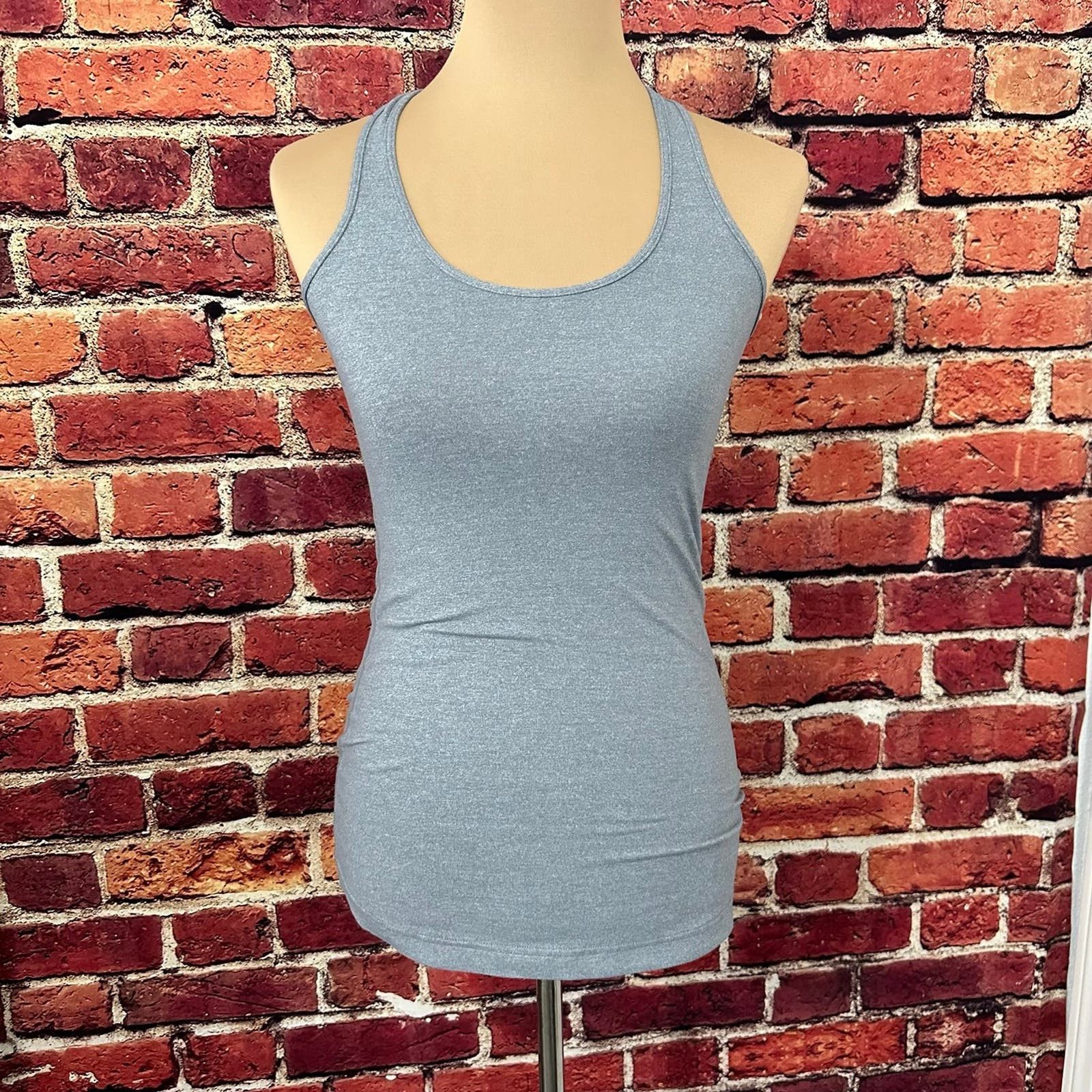 Lululemon Lululemon Tank top size 6 Size S / US 4 / IT 40 - 1 Thumbnail
