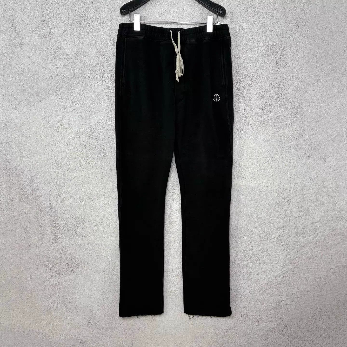 Moncler Black Drawstring Waist Sweatpants Size US 34 / EU 50 - 1 Thumbnail