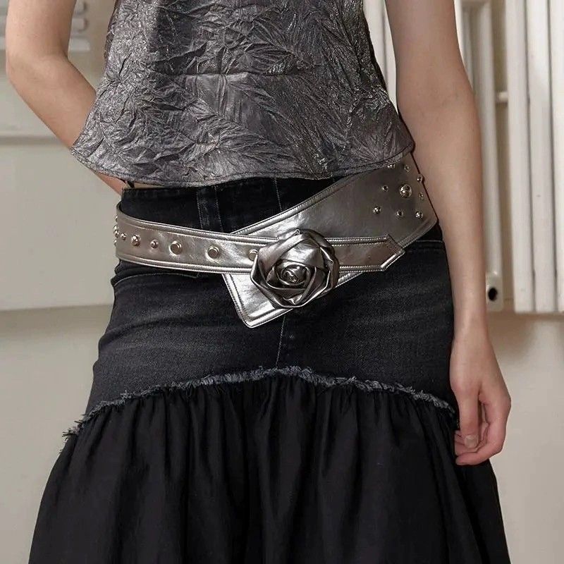 Designer Future Vintage Belt Riveted Belts Menswear Accessories Size ONE SIZE - 5 Thumbnail