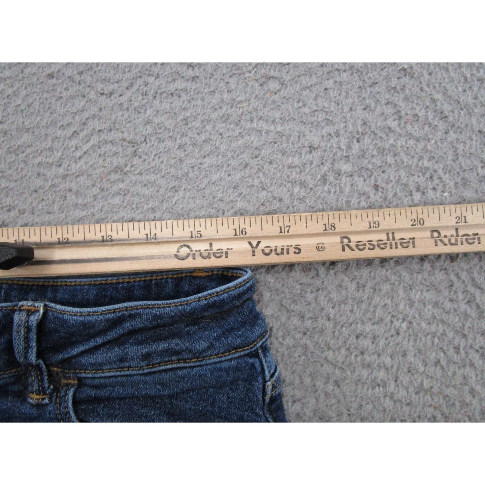 Vintage Maurices Jeans Skinny Regular Stretch Denim Blue High Rise Size 16 Reg 5-Pocket Design Zipper Medium Wash Women Size 38" / US 16 / IT 52 - 6 Thumbnail