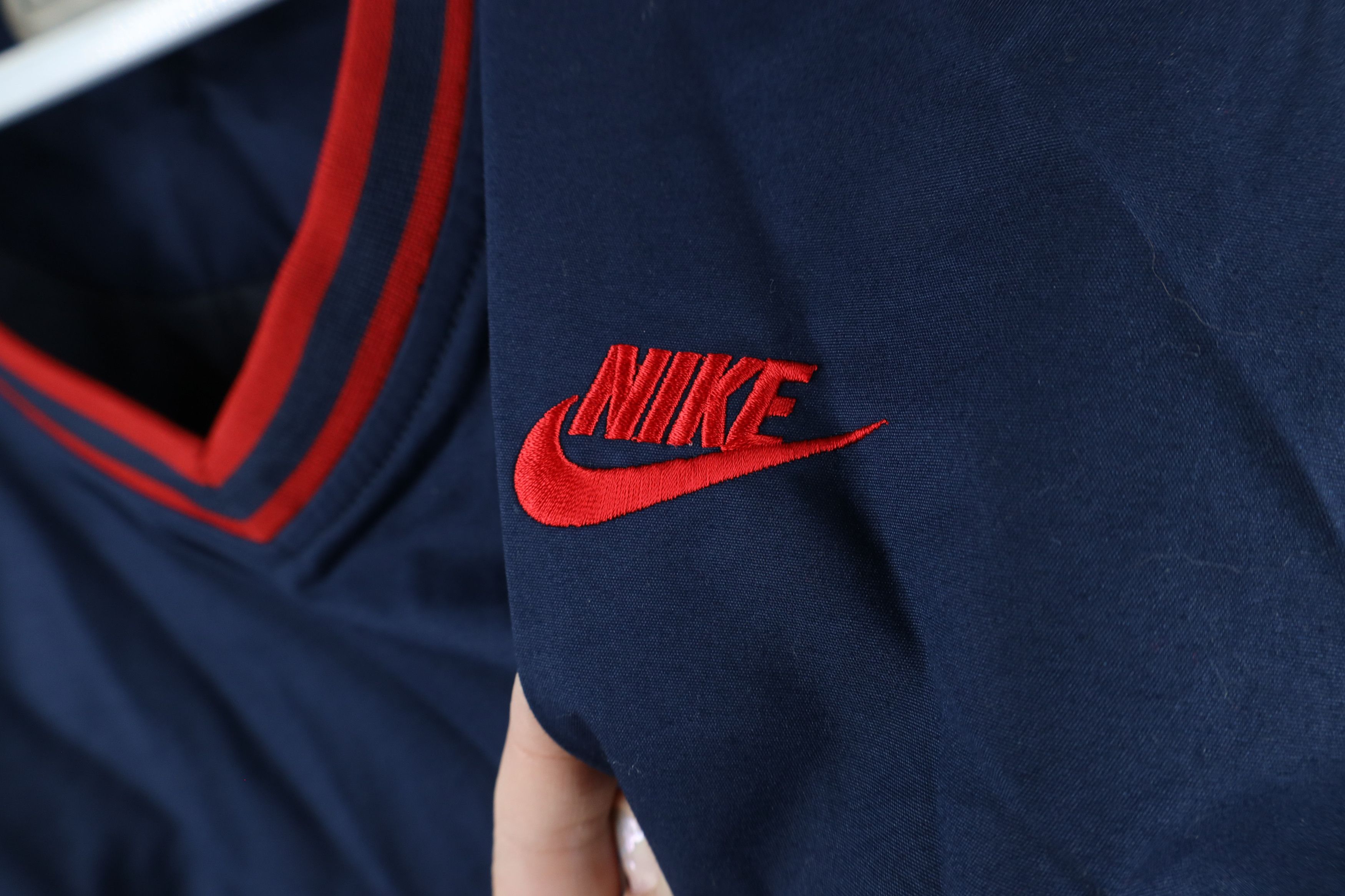 Nike × Vintage Vintage Nike Wahoo Cleveland Indians Windbreaker Jacket Size US XL / EU 56 / 4 - 5 Thumbnail