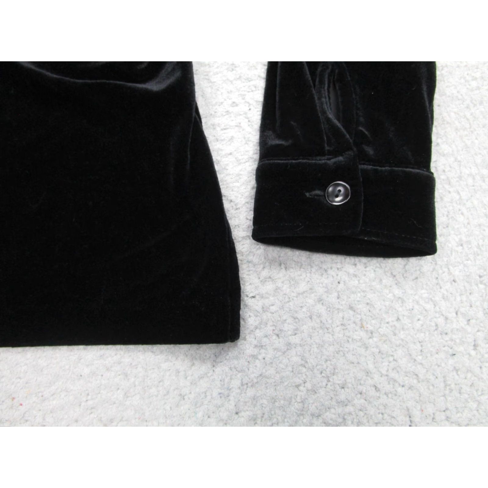 Vintage VINTAGE Sag Harbor Shirt Womens L Black Velvet Shacket Grunge Fairy Whimsigoth y2k 90s Size L / US 10 / IT 46 - 5 Thumbnail