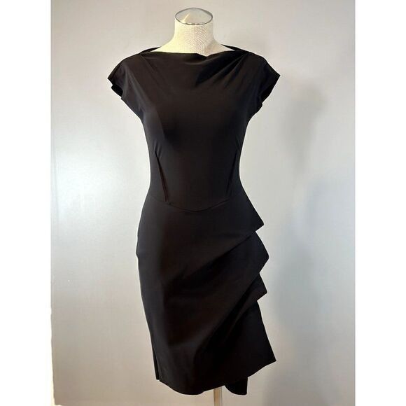 Chiara Boni Chiara Boni La Petite Robe Cap Sleeve Dress in Black Size 42 Size M / US 6-8 / IT 42-44 - 1 Thumbnail