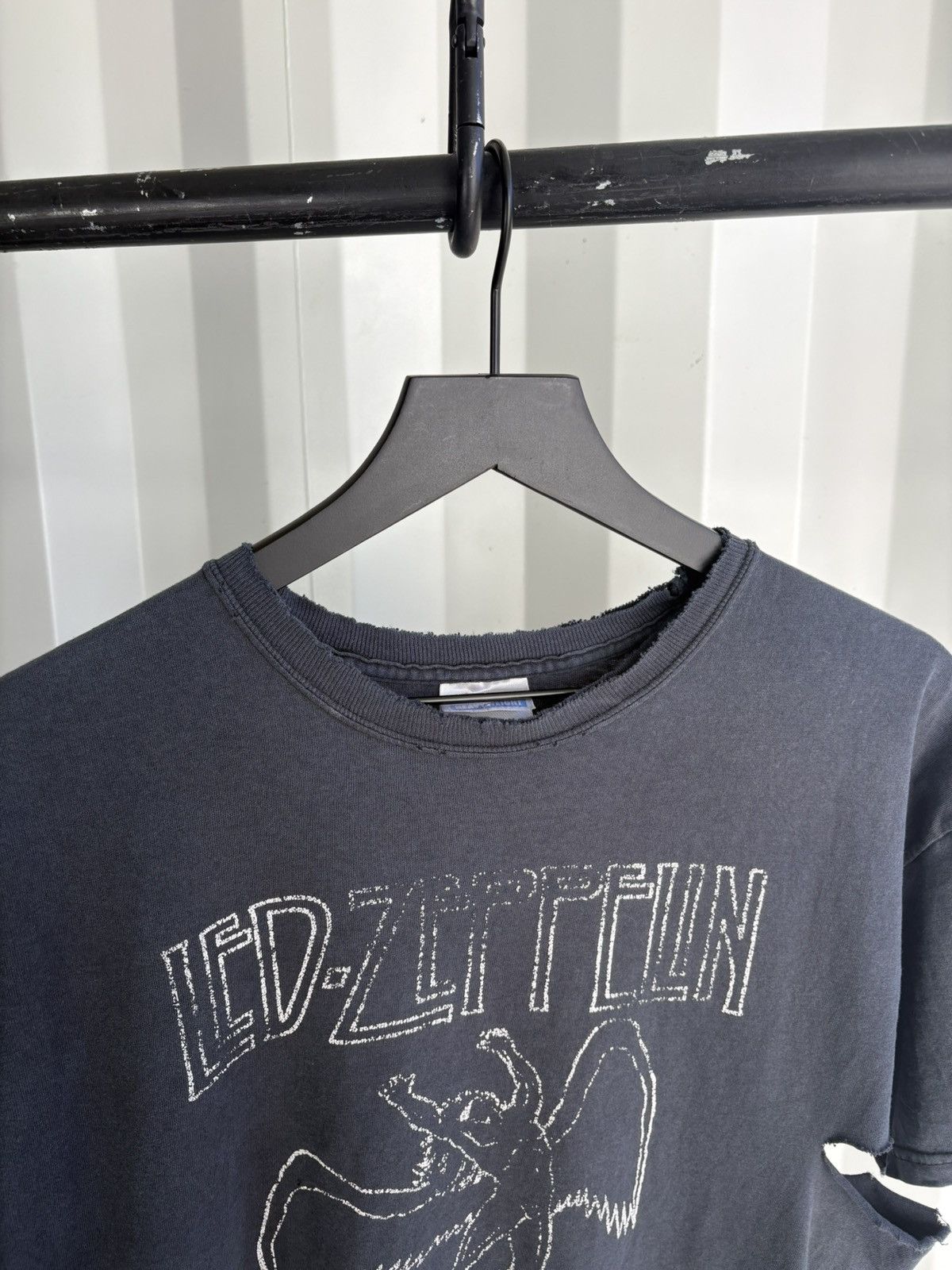 Band Tees Thrashed Led Zeppelin Sun Faded Distressed Shirt ERD GRUNGE Size US XL / EU 56 / 4 - 6 Thumbnail