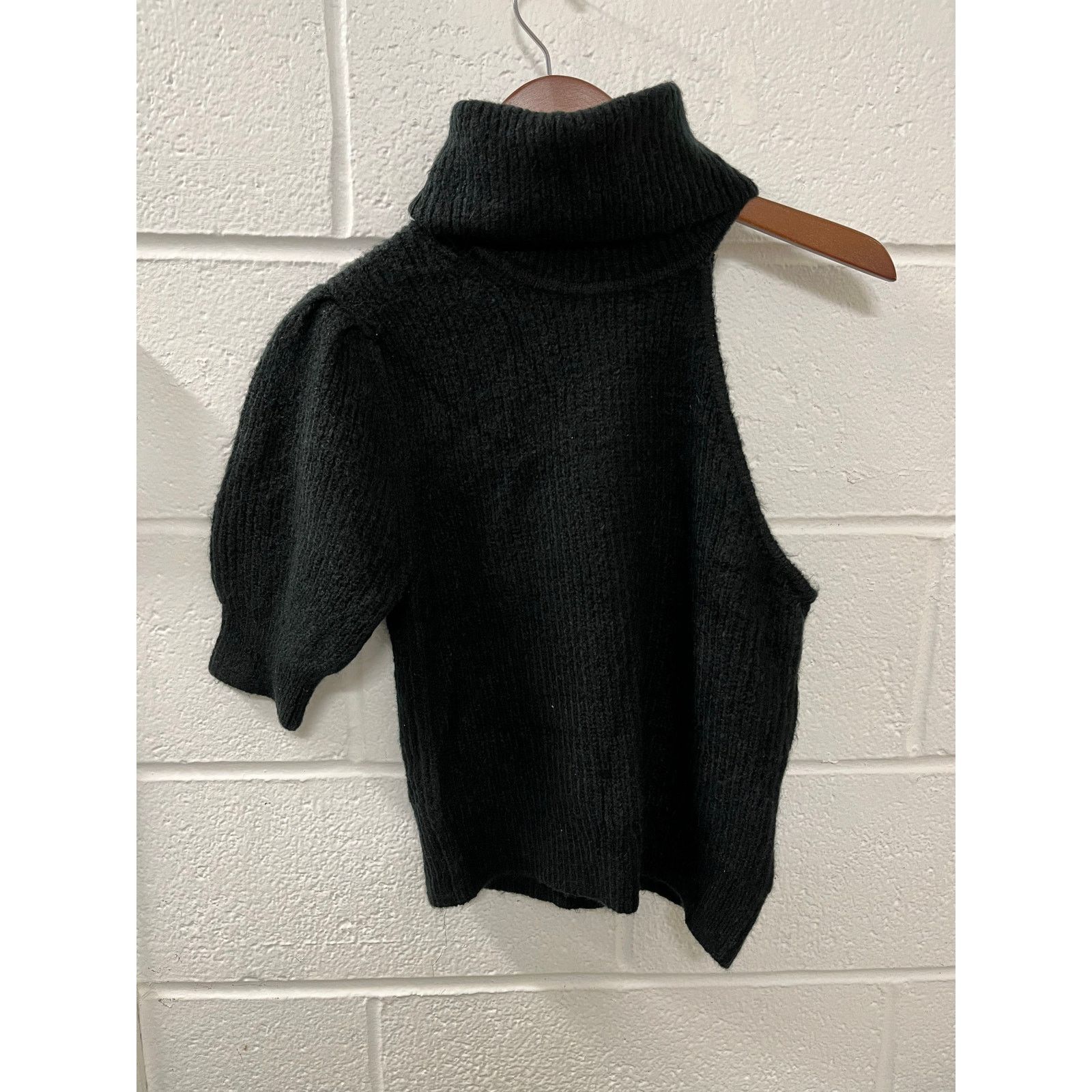 Gap Gap Women - One-Shoulder Turtleneck Sweater /black/S /NWOT Size S / US 4 / IT 40 - 2 Thumbnail
