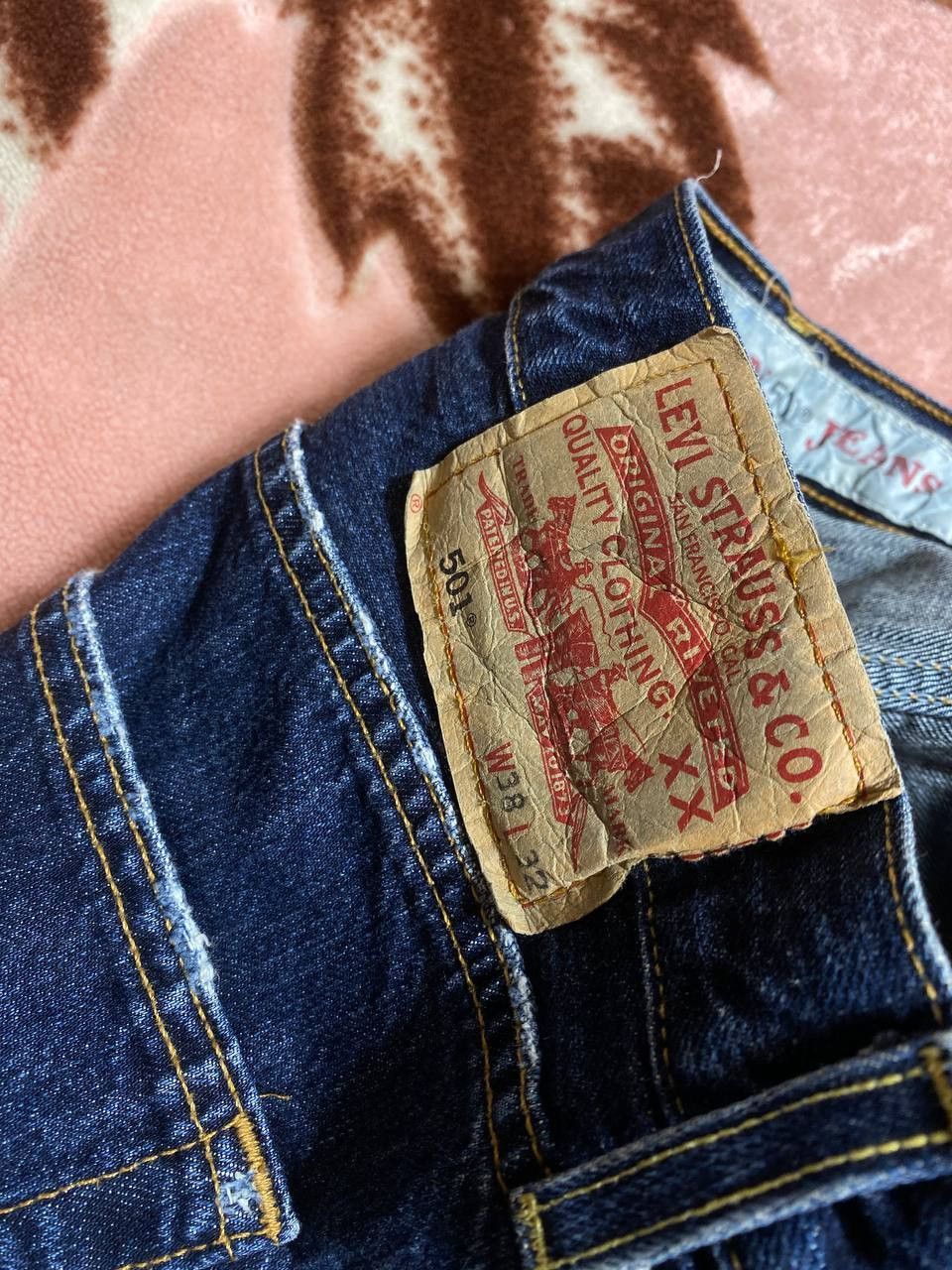 Levi's × Vintage Crazy vintage 90’s Levi’s 501 white essential jeans skater Size US 38 / EU 54 - 5 Thumbnail