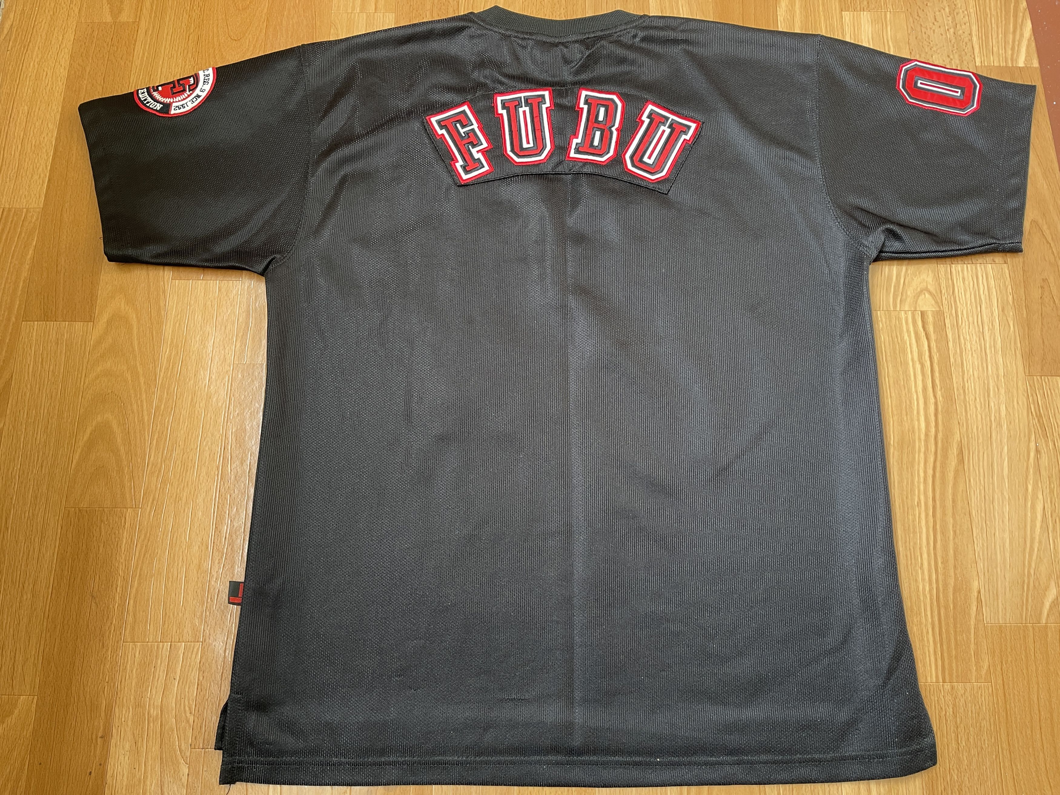 Fubu FUBU jersey, vintage hip hop t-shirt New York, City Series M Size US M / EU 48-50 / 2 - 2 Thumbnail
