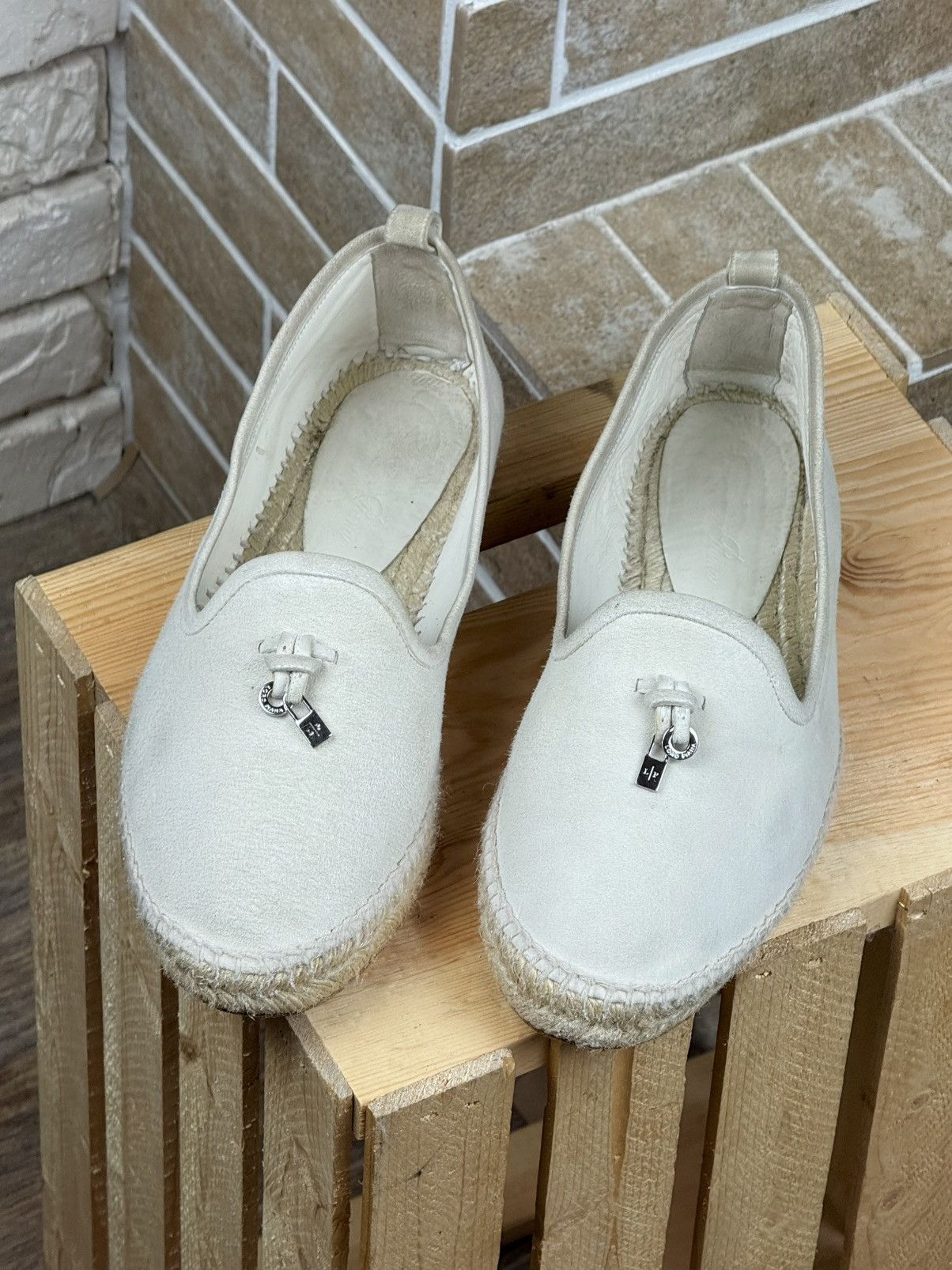 Loro Piana Loro Piana White Suede Espadrilles Size US 11 / IT 41 - 1 Thumbnail