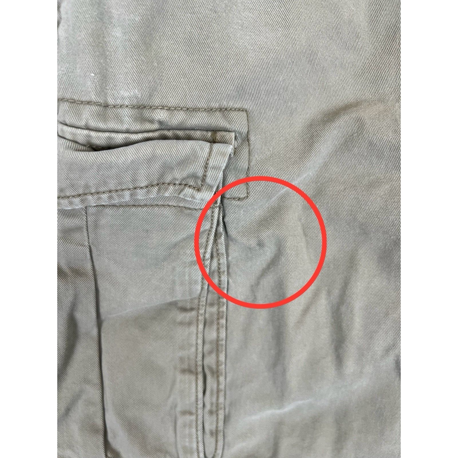 Levi's Levi’s Khaki Cargo Shorts Size 44 Y2K Baggy Skater Grunge Size US 44 / EU 60 - 2 Thumbnail