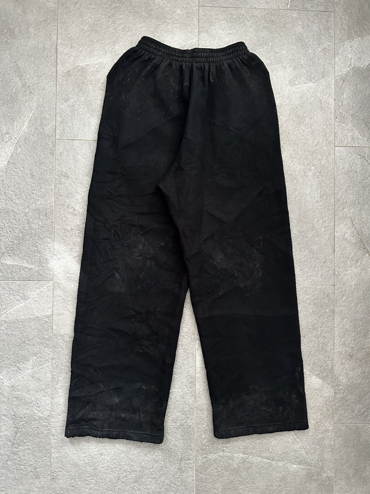 Balenciaga [S] Fall23 Runway Mud stained fleece sweatpants Size US 34 / EU 50 - 7 Thumbnail