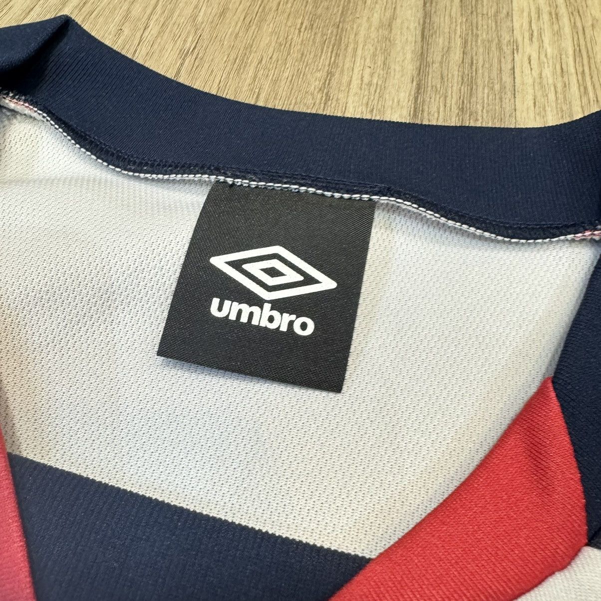 Umbro FC Tokyo 2017 away shirt #13 yoshito Size US S / EU 44-46 / 1 - 8 Thumbnail