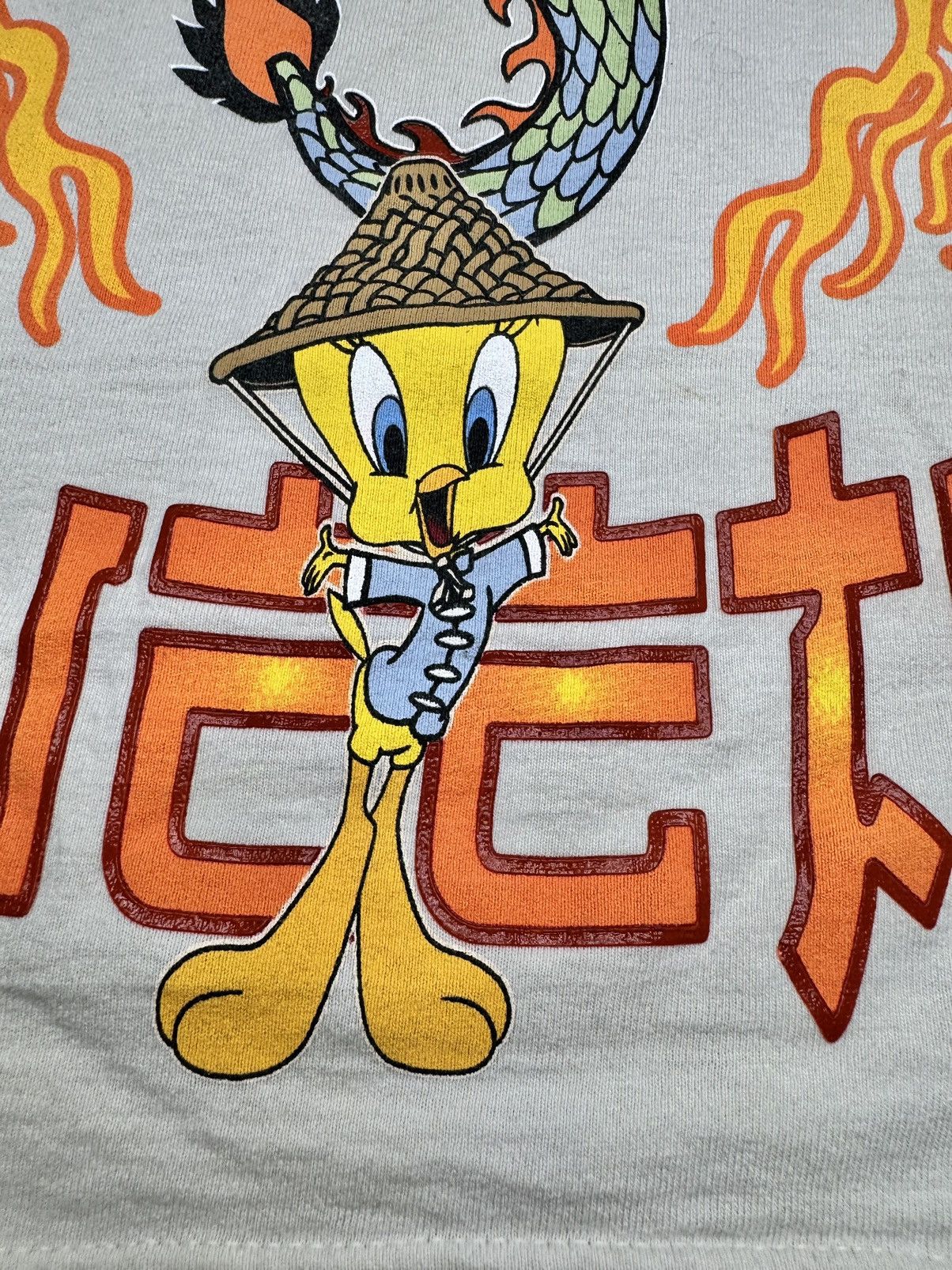 Disney × Vintage × Warner Bros 1999 Looney Tunes Tweety Vintage Japan Disney T-Shirt Size US M / EU 48-50 / 2 - 4 Thumbnail