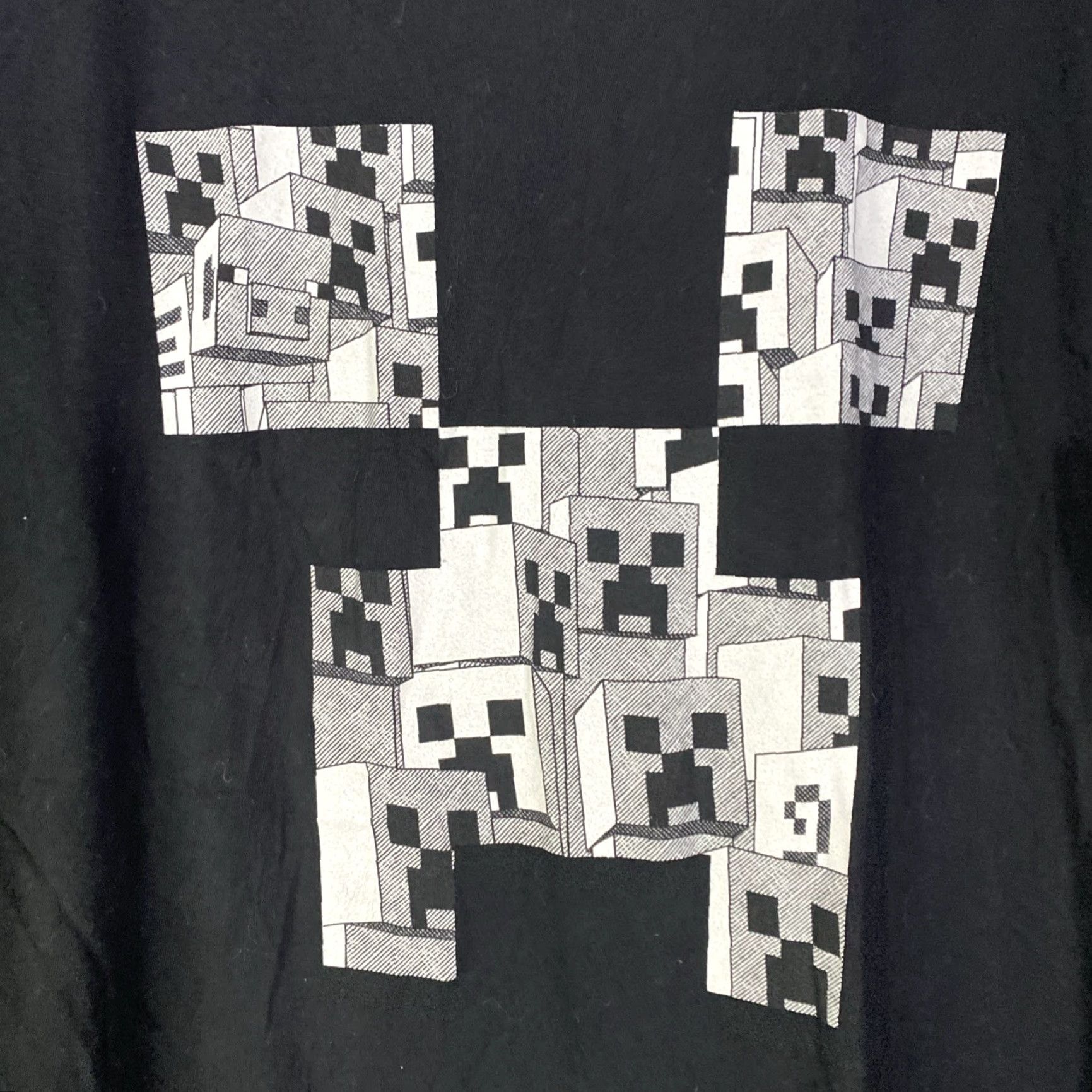 Vintage Minecraft Official Mens T Shirt XL Black Blocks Merch 10 Years Size US XL / EU 56 / 4 - 4 Thumbnail