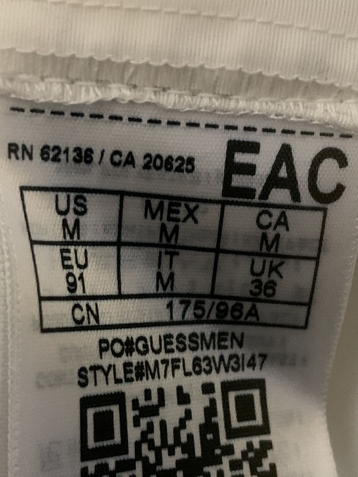 Guess Guess x Sean wotherspoon 1/4 Zip Men’s Jacket Sz M White Gra Size US M / EU 48-50 / 2 - 15 Thumbnail