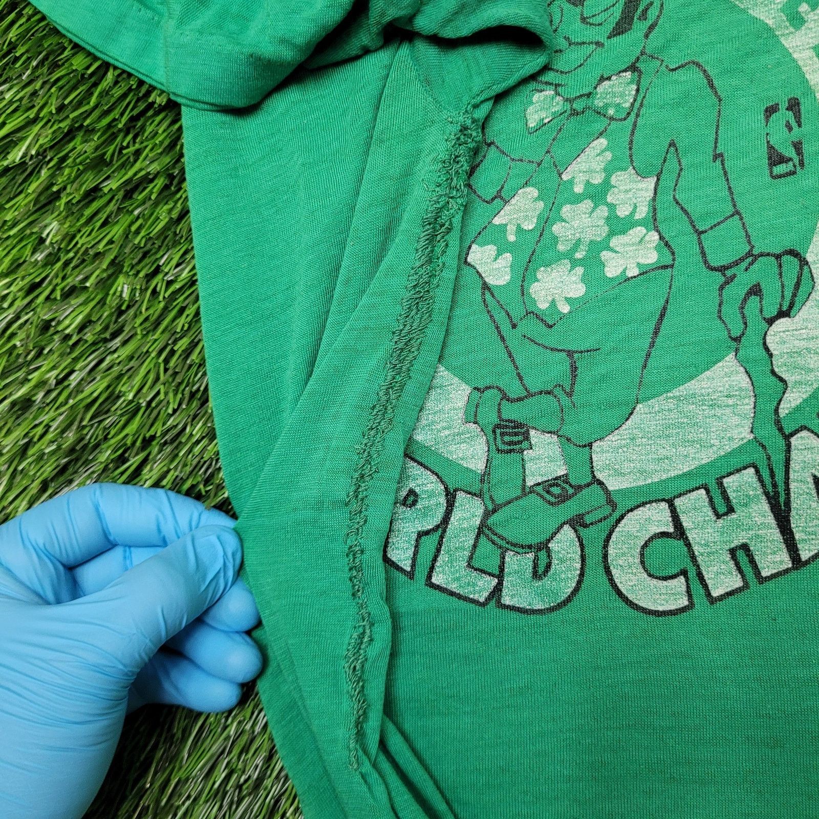 Vintage VTG 1986 Boston Celtics T-Shirt Paper Thin Single Stitch XL Size US XL / EU 56 / 4 - 5 Thumbnail