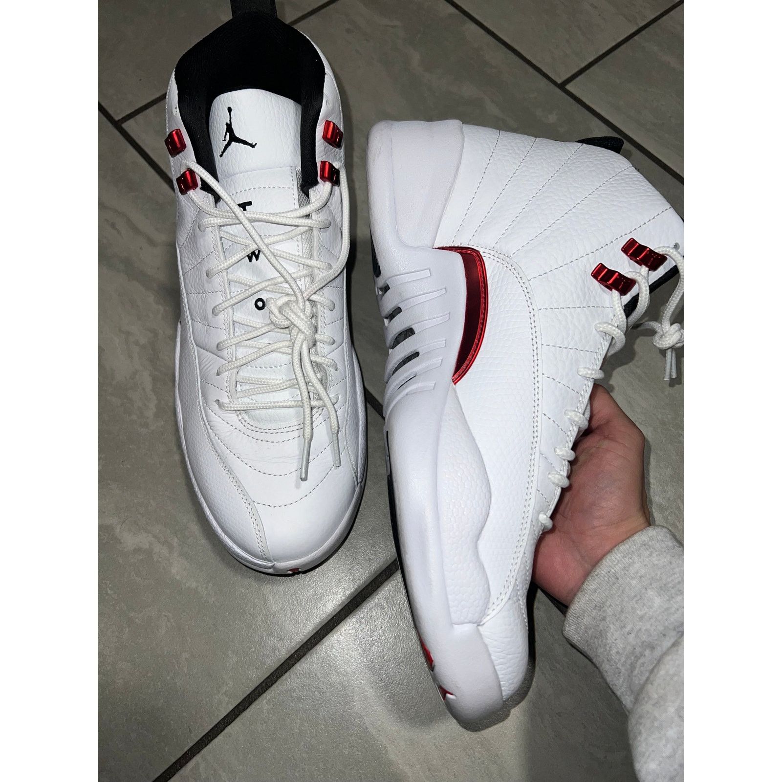 Nike Jordan 12 Retro Twist Size 11.5M Used Size US 11.5 / EU 44-45 - 3 Thumbnail