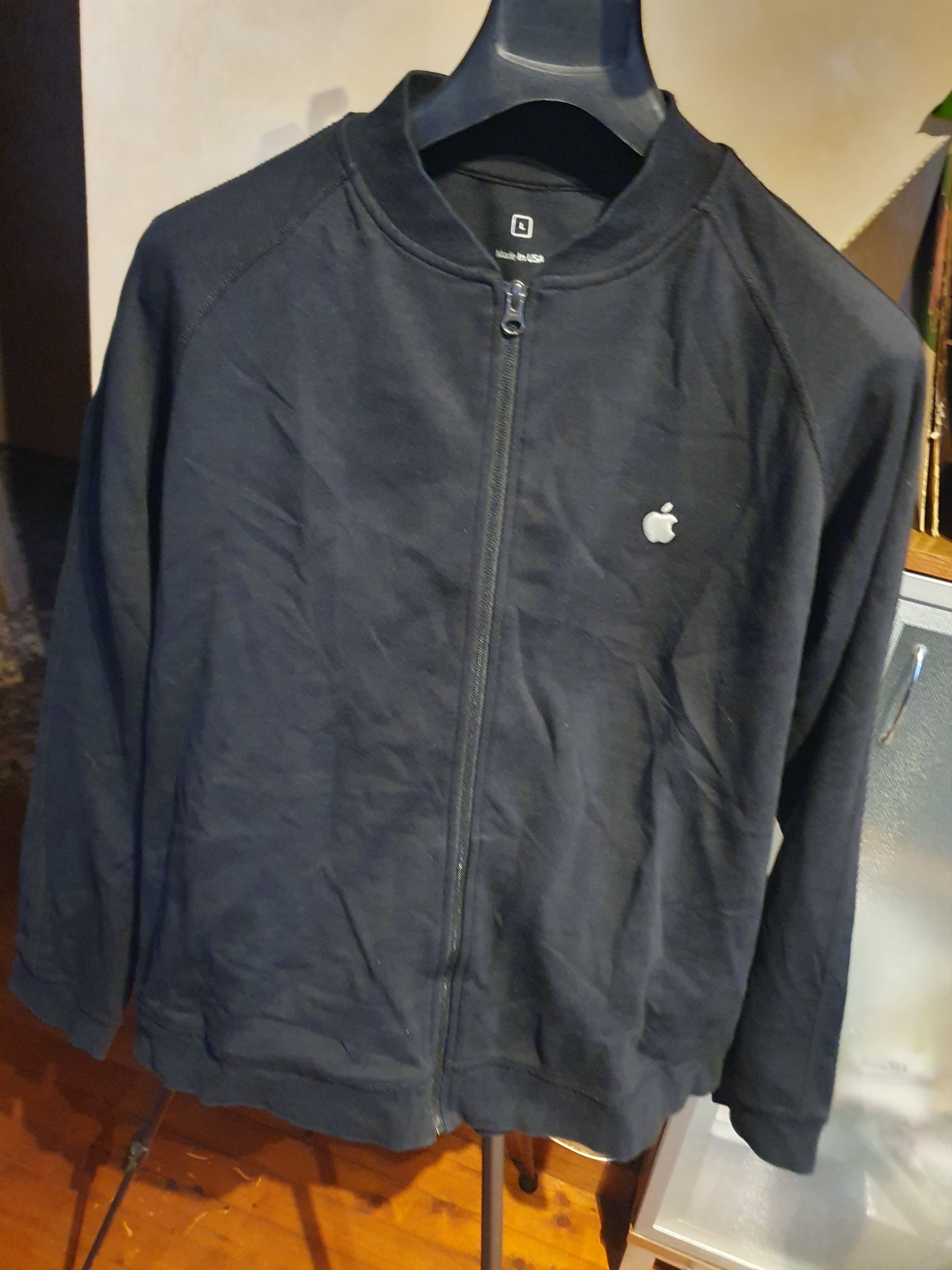 Apple Apple Inc Bomber Sweatshirt Stitched Apple Made in USA sz L Size US L / EU 52-54 / 3 - 6 Thumbnail