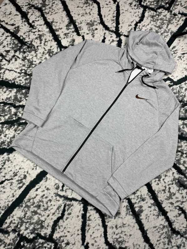 Nike Nike logo gray brown swoosh zip hoodie XL Size US XL / EU 56 / 4 - 2 Thumbnail
