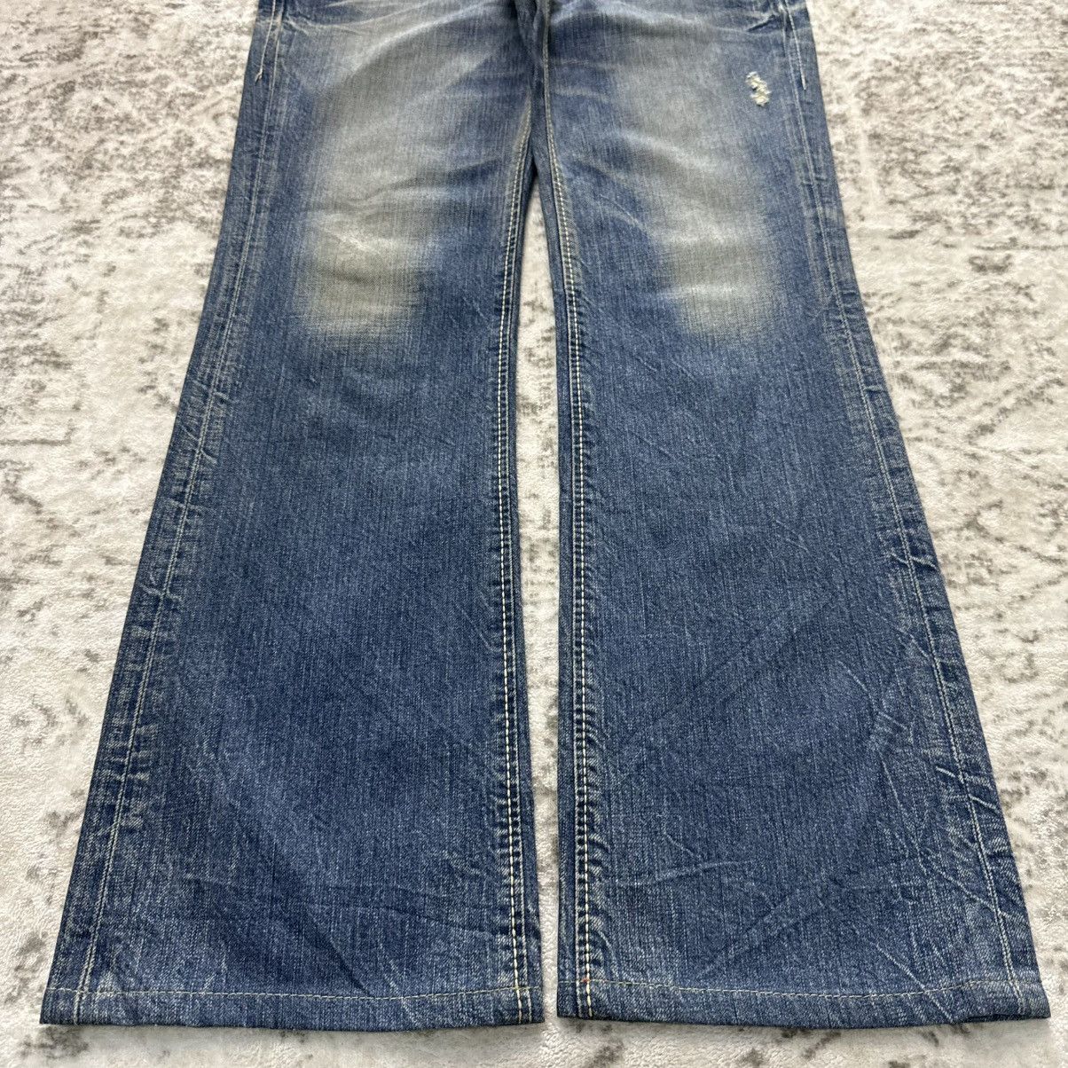 Edwin Vintage Edwin 511 Blue Trip Heavy Stitched Flared Jeans Size US 29 - 7 Thumbnail