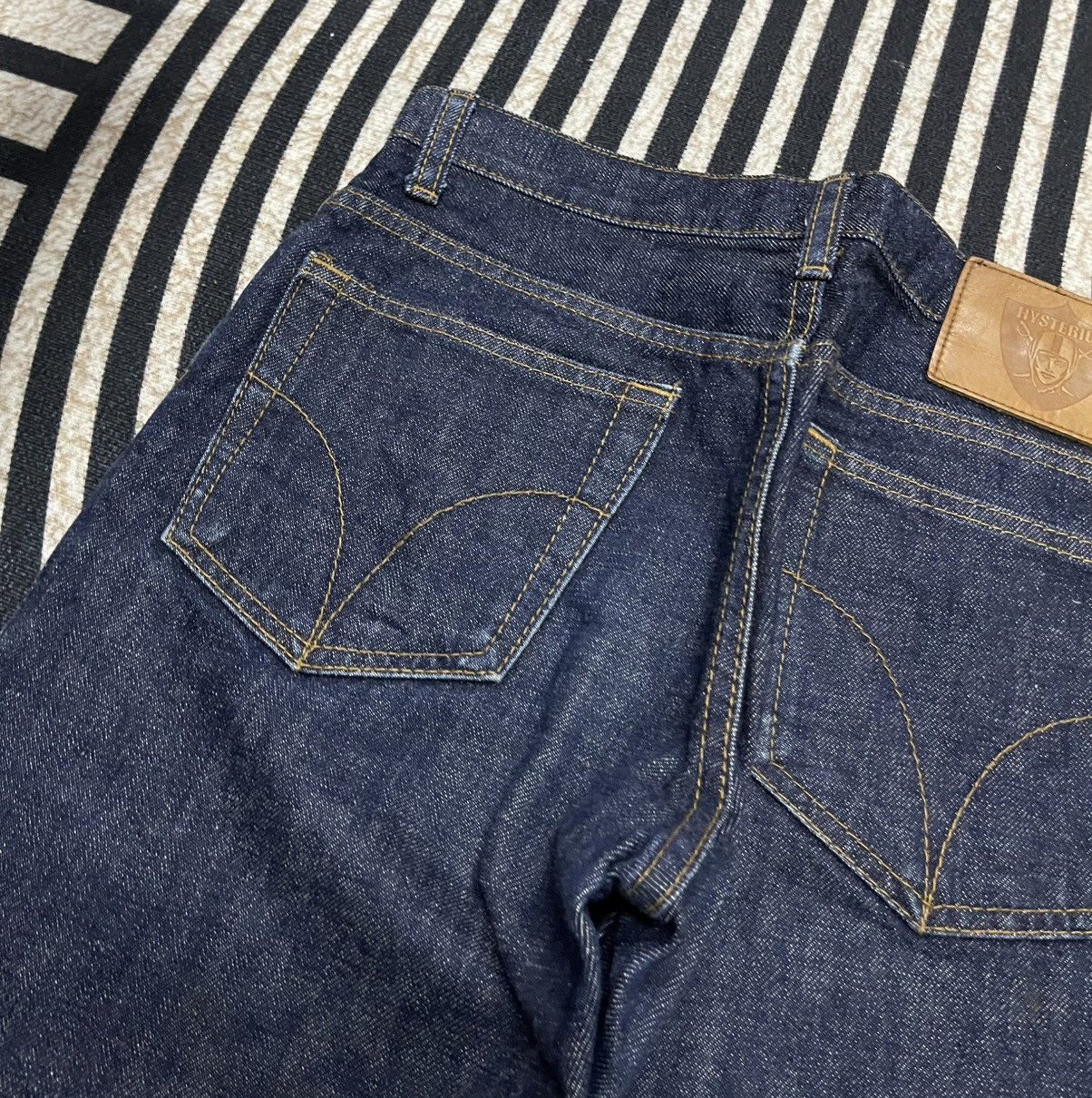 Hysteric Glamour 90s HYSTERIC GLAMOUR SKINNY JEANS GOOD CONDITION Size 27" / US 4 / IT 40 - 14 Thumbnail