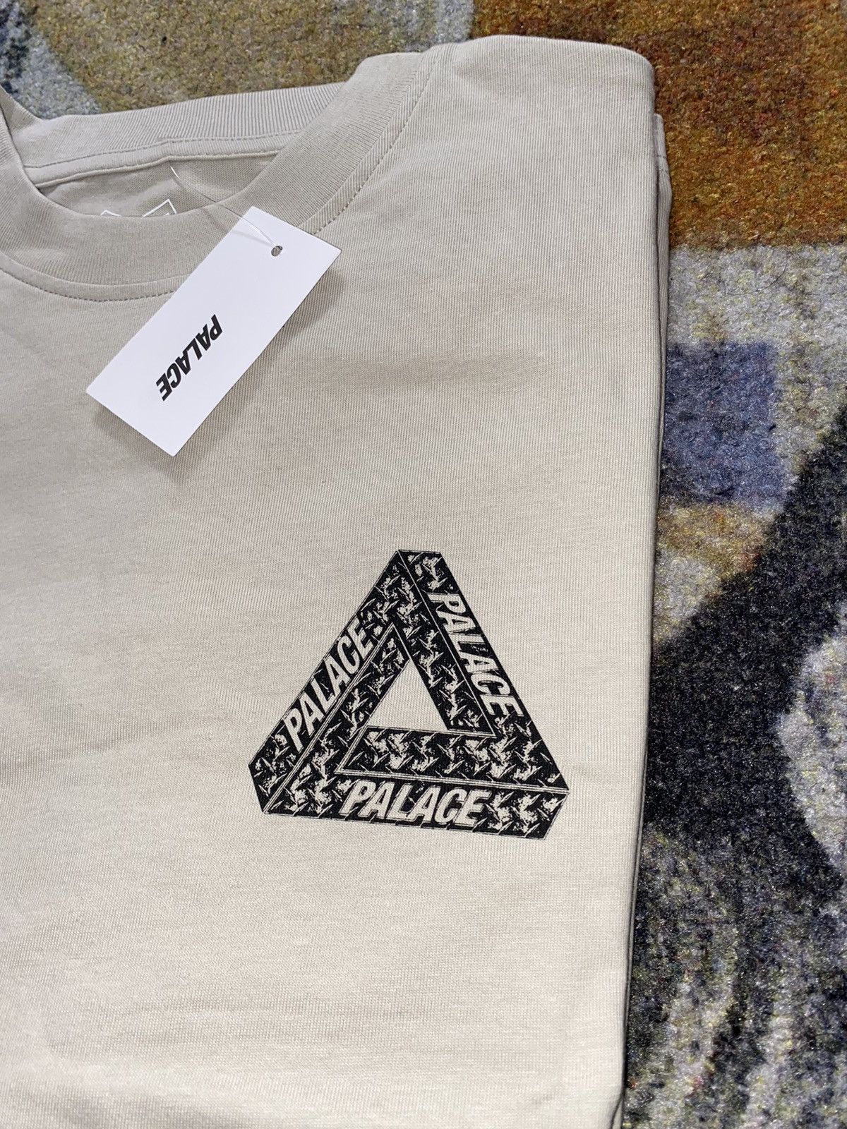 Palace Palace Tri Slip T-Shirt Stoney Grey Size US S / EU 44-46 / 1 - 3 Thumbnail