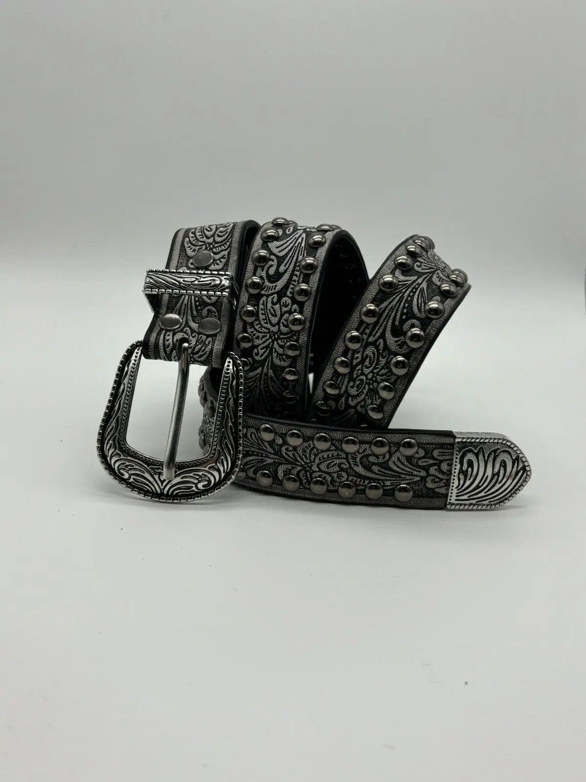 Japanese Brand Gothic Studded Belt (cement gray) Size ONE SIZE - 3 Thumbnail