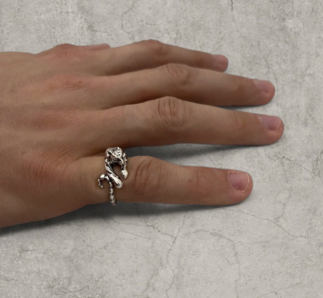 Vintage style cool tiger ring, stainless steel. Adjustable