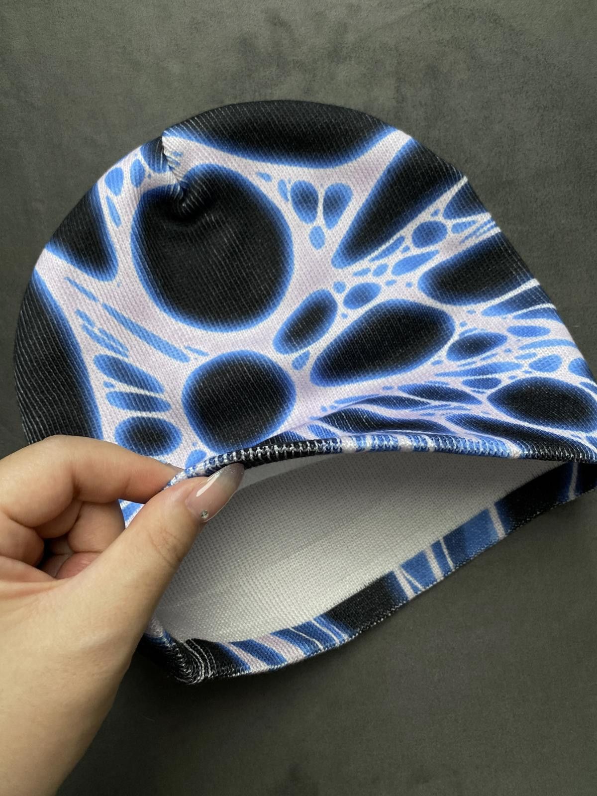 Japanese Brand Deadstock 3-D Cobalt No Cuff Blue Beanie Hats OS Size ONE SIZE - 5 Thumbnail