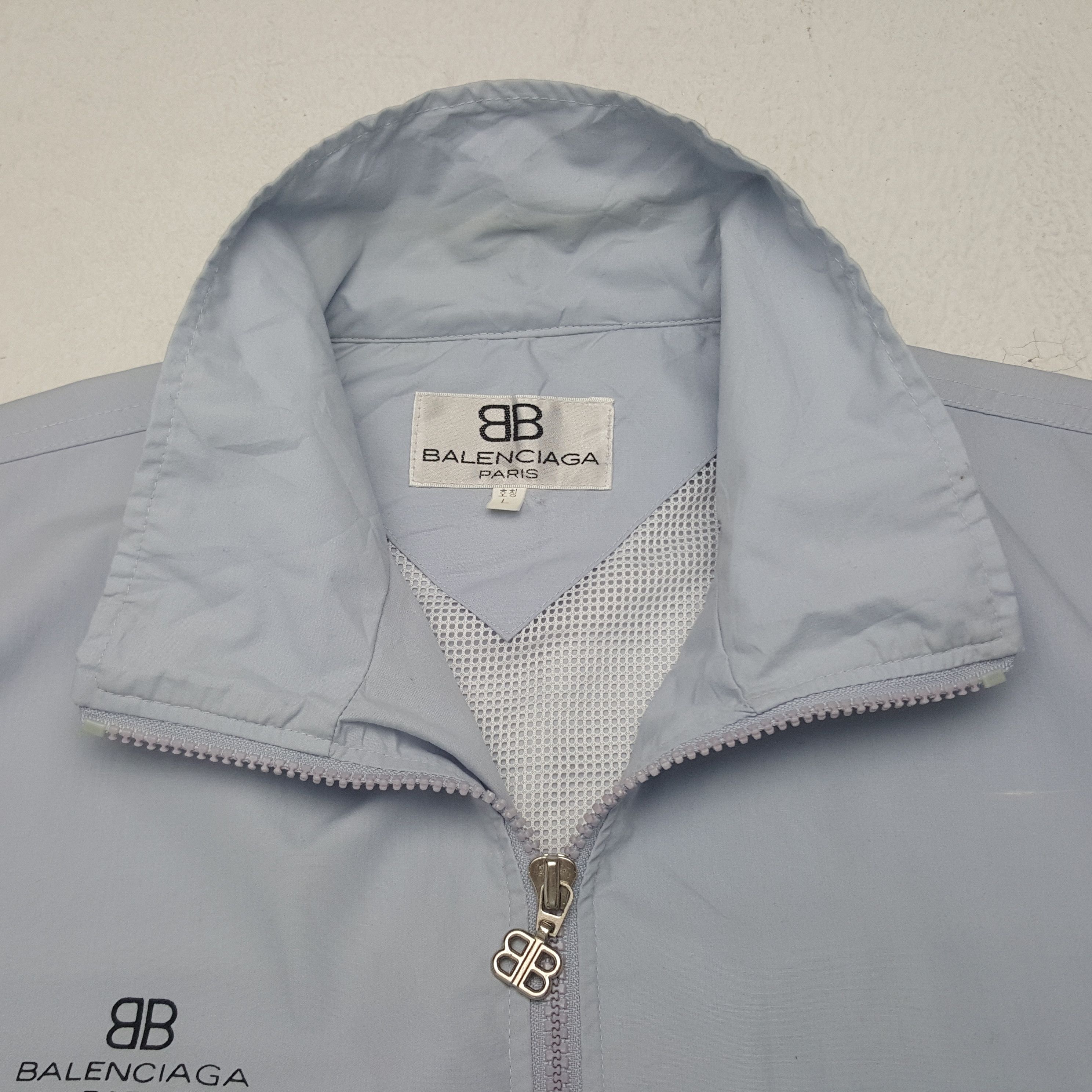 Vintage Vintage Balenciaga Italian Brand Windbreaker Jacket Size US M / EU 48-50 / 2 - 4 Thumbnail