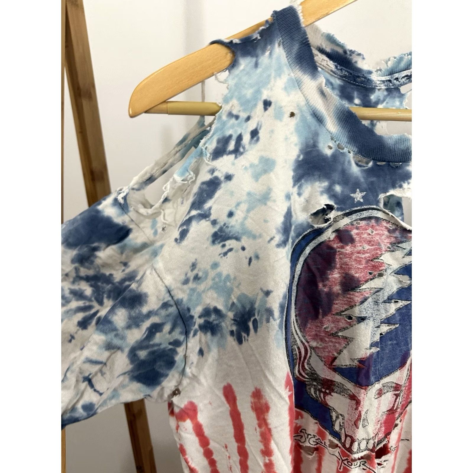 Thrasher VTG 80s Grateful Dead Steal Your Face Thrashed Distressed Worn Tie Dye T-Shirt M Men Multicolor Short Sleeve Size M Size US M / EU 48-50 / 2 - 4 Thumbnail