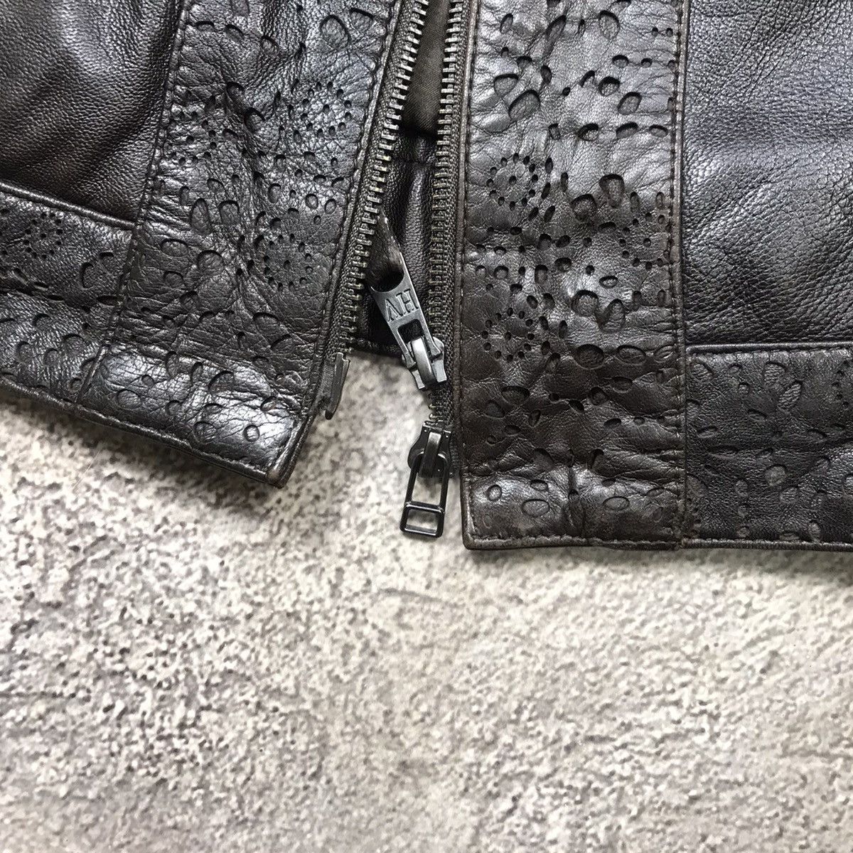 Vintage Vintage Y2K Faded Black Bomber Jacket Streetwear Boxy Logo M Size M / US 6-8 / IT 42-44 - 6 Thumbnail