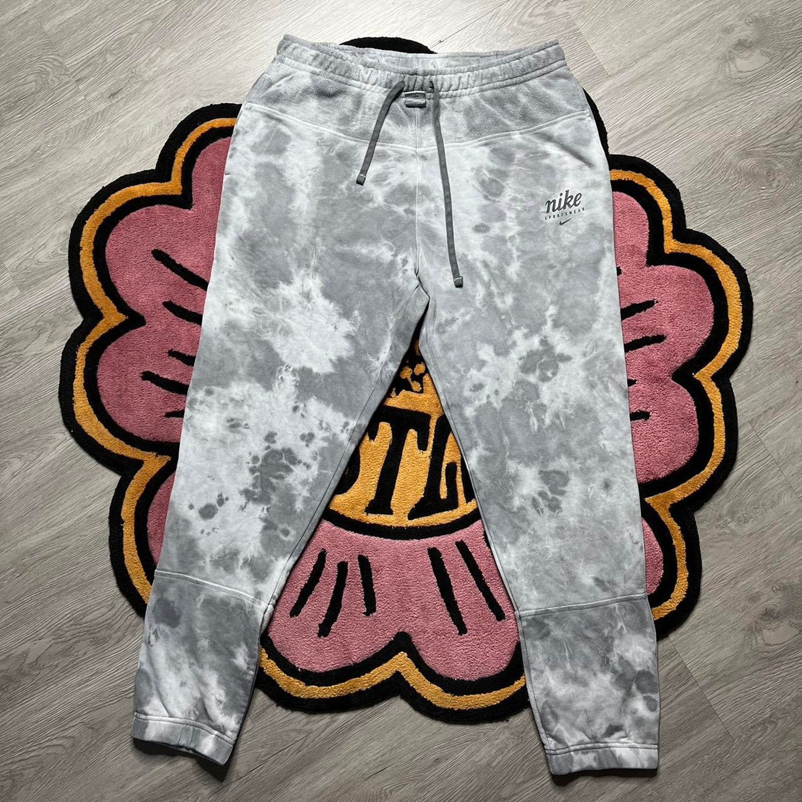 Nike Nike Sportswear Garment Dyed Sweatpants Size XL Size US 34 / EU 50 - 1 Thumbnail