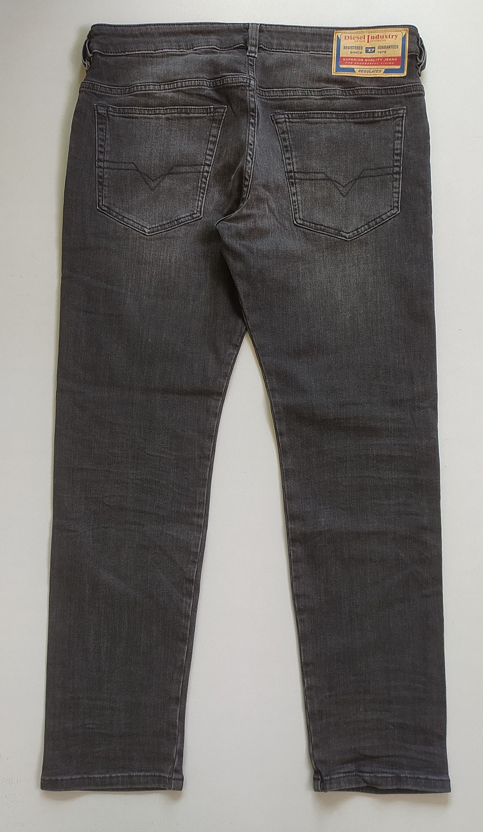 Diesel Diesel D-YENNOX-0IHAV Men's Jeans Free Shipping T/ 9824 Size US 32 / EU 48 - 3 Thumbnail