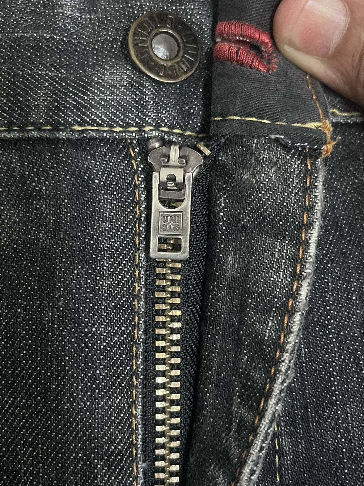 Beauty Beast × Jun Takahashi × Uniqlo Vintage Premium Uniqlo Distressed Style Jeans Size US 33 - 18 Thumbnail