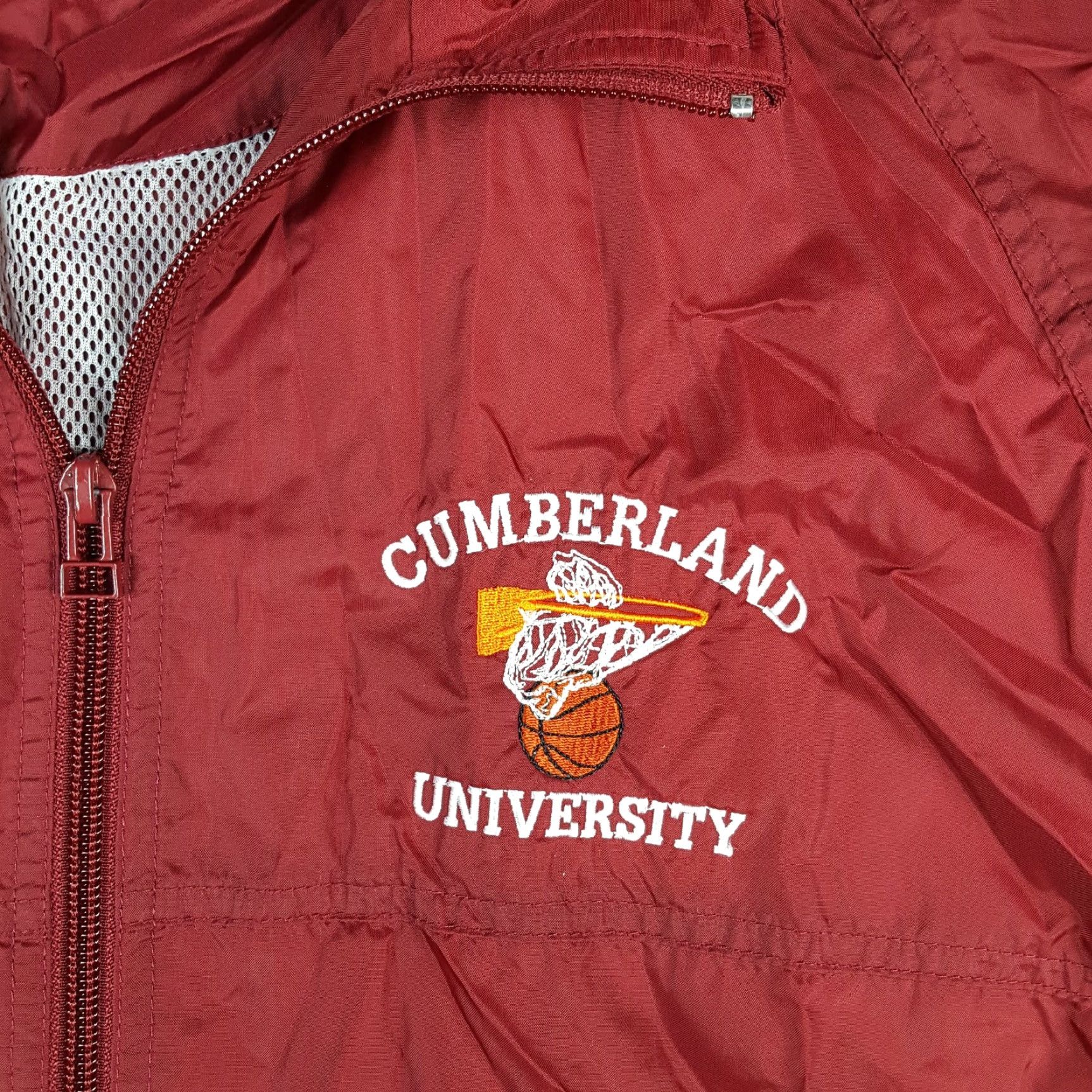 Nike VINTAGE Nike Cumberland University Basketball Men's Size L Swoosh Windbreaker Jacket Size US L / EU 52-54 / 3 - 4 Thumbnail