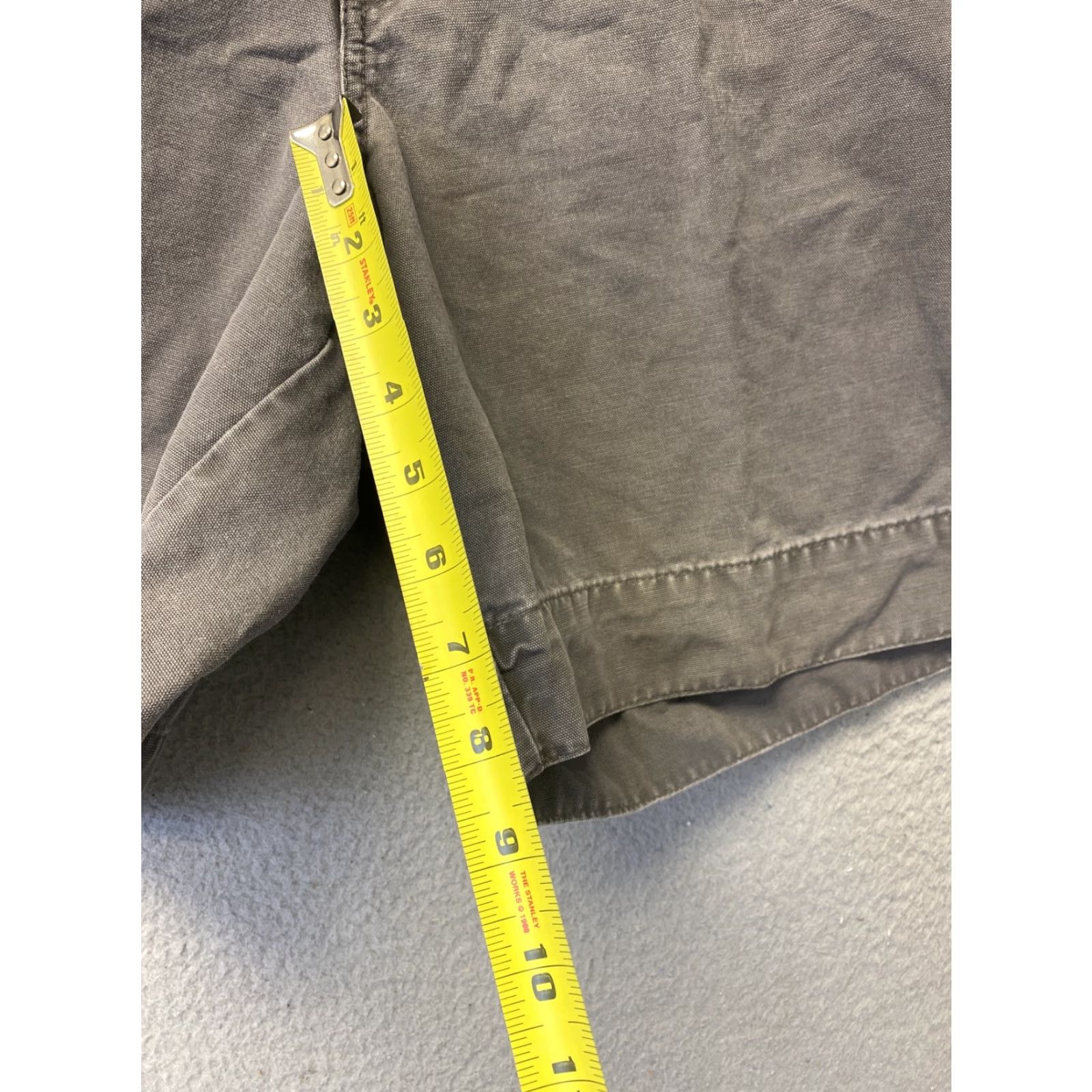 Vintage Columbia Shorts Mens 40 Gray Cotton Blend Back Pockets Outdoor Chino Casual Mens Size US 40 / EU 56 - 7 Thumbnail