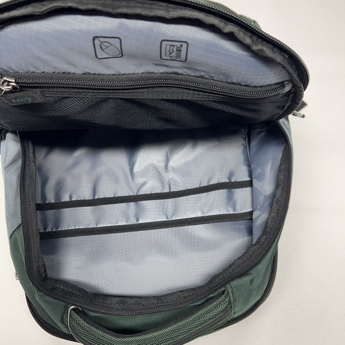 Samsonite NEW Samsonite Laptop Backpack Green Commuter Bag Zipper UBX Size ONE SIZE - 14 Thumbnail
