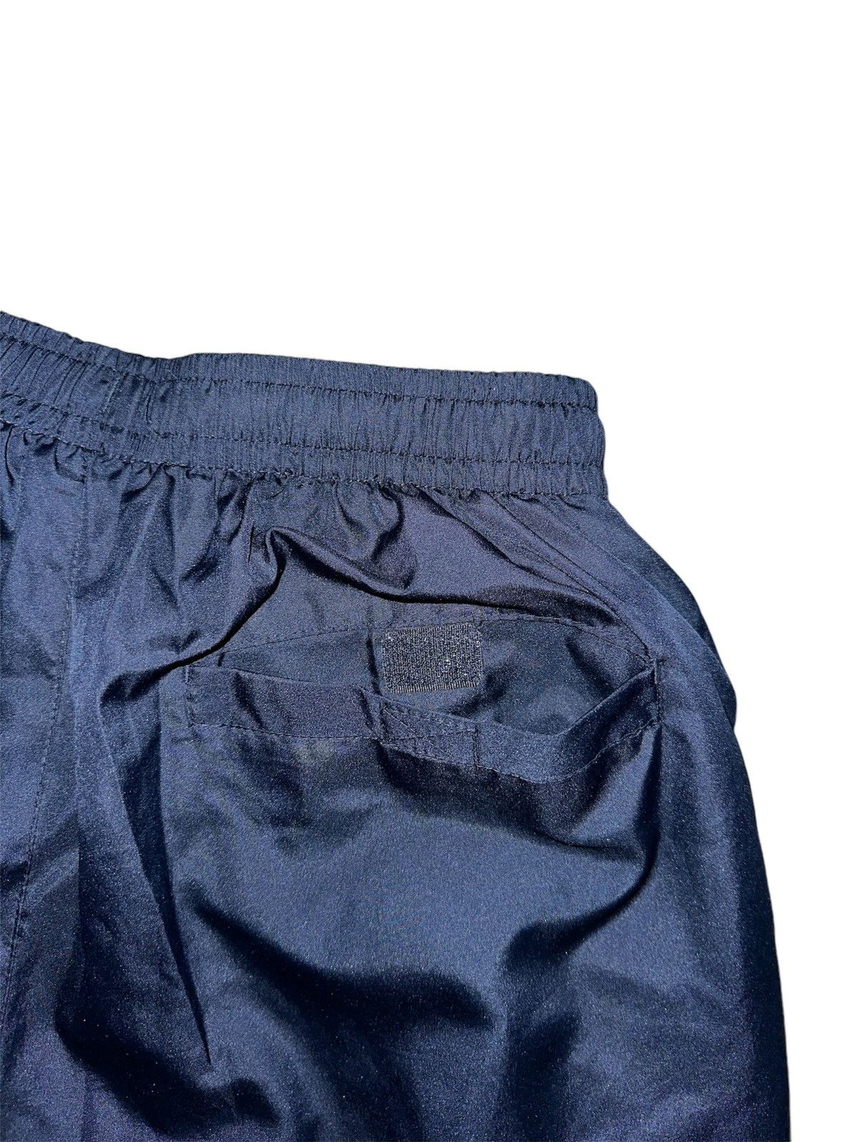 Vintage Vintage Tracksuit Pants Sweatpants Size US 32 / EU 48 - 4 Thumbnail