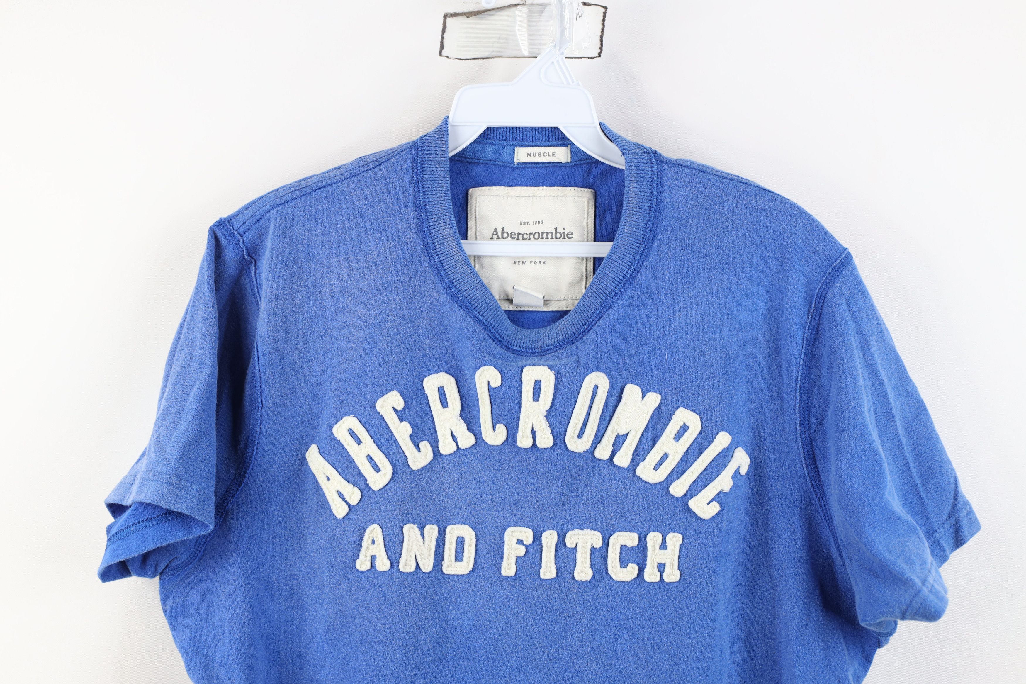 Abercrombie & Fitch Vintage 90s Y2K Abercrombie & Fitch Spell Out T-Shirt Size US XXL / EU 58 / 5 - 2 Thumbnail