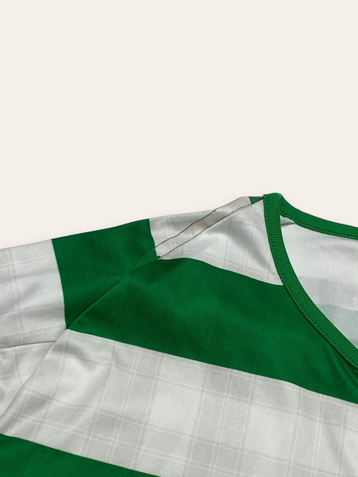 New Balance Vintage CELTICS FC NEW BALANCE GREEN WHITE STRIPED JERSEY Size US L / EU 52-54 / 3 - 8 Thumbnail