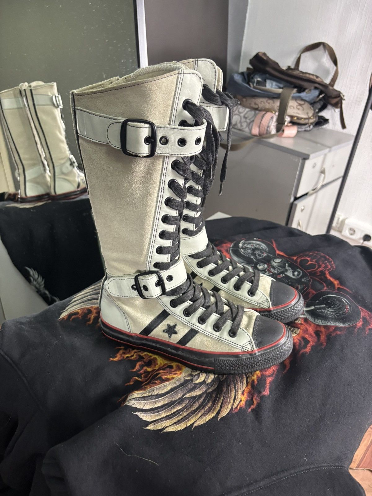 Converse × Vintage Converse Vintage High Boxing Sneakers Size US 9 / IT 39 - 2 Thumbnail