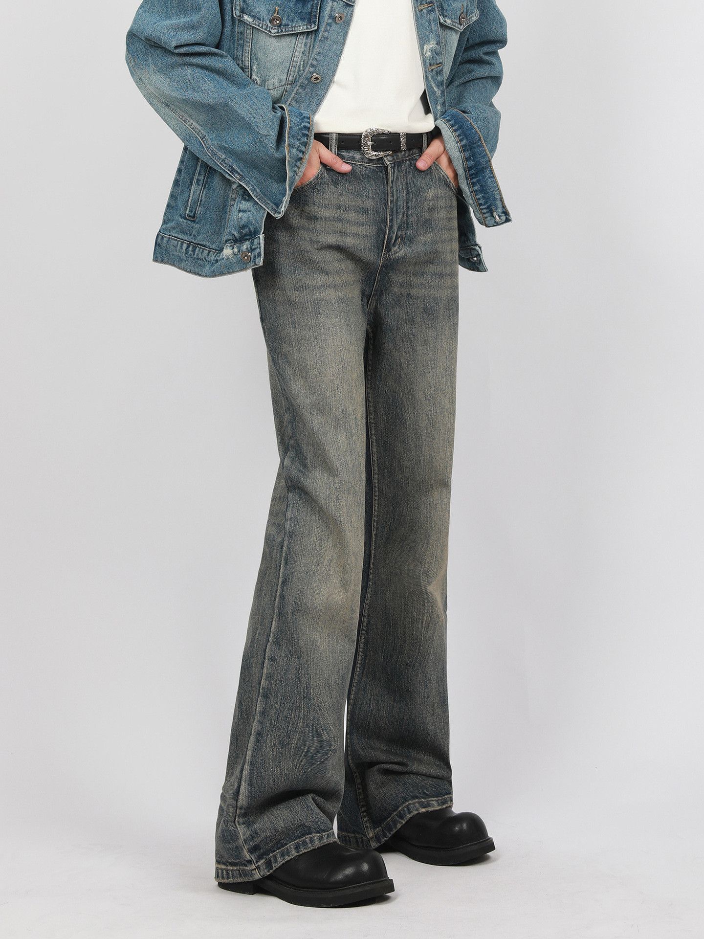 Japanese Brand × Vintage Flared Jeans Solid Blue Colour Size US 29 - 3 Thumbnail