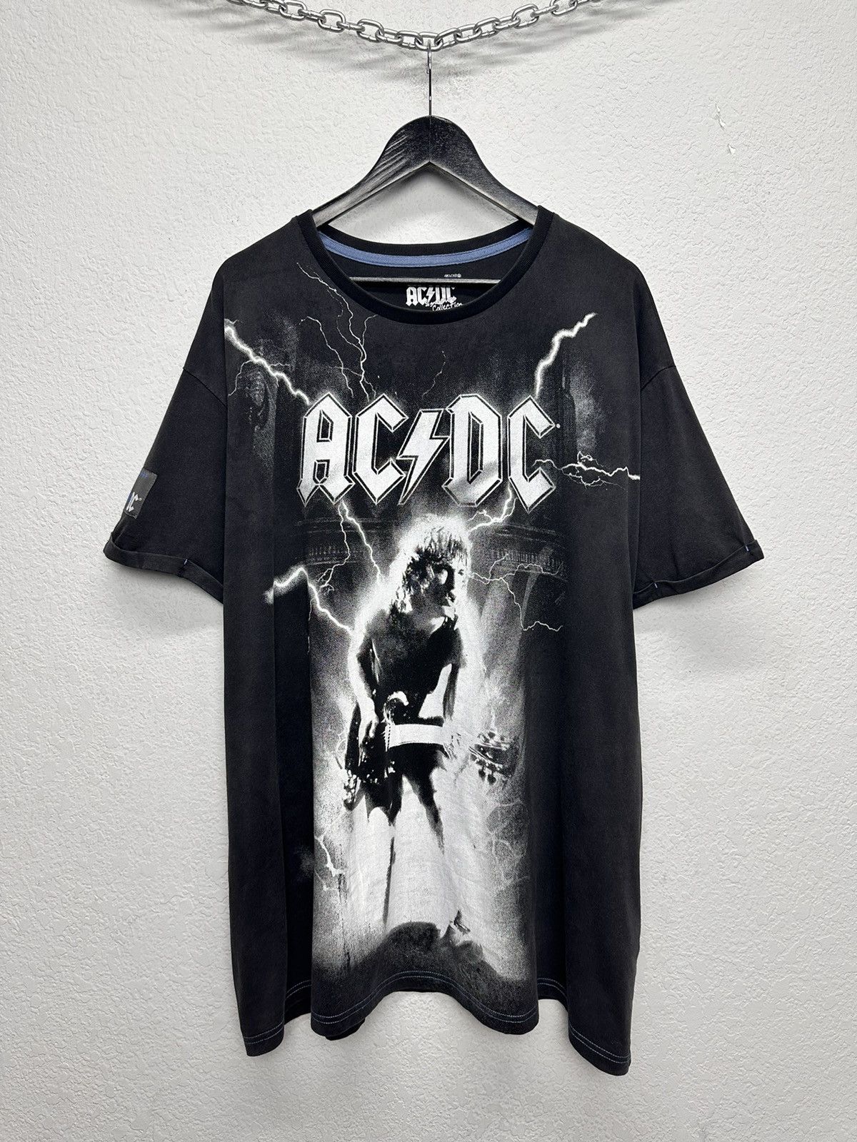 AC/DC Vintage Rock Tee AC/DC Band T-shirt Metallica Black Size US XXL / EU 58 / 5 - 1 Thumbnail