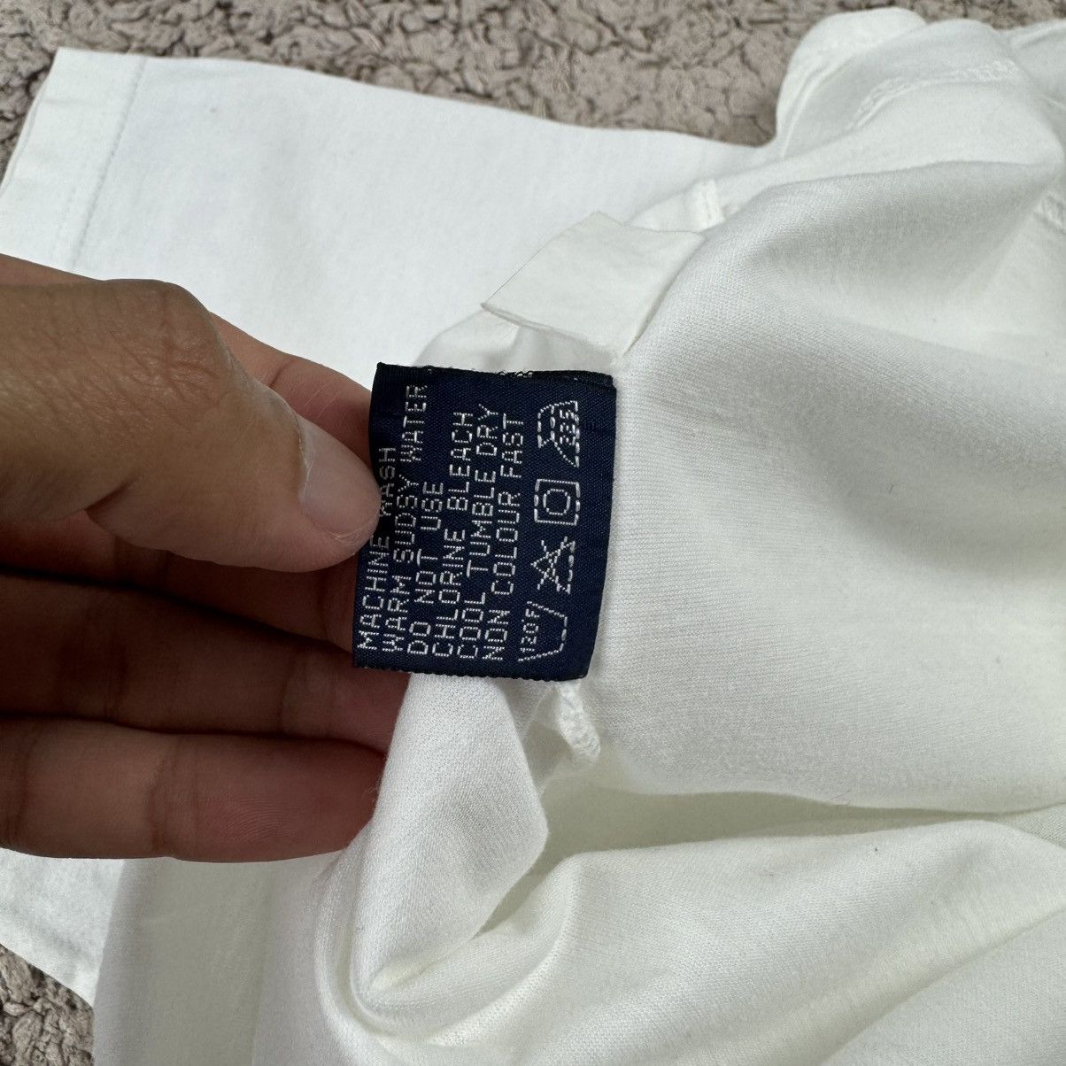 Polo Ralph Lauren Vintage Rare Polo Ralph Lauren Tag Logo T-shirt Size US L / EU 52-54 / 3 - 20 Thumbnail