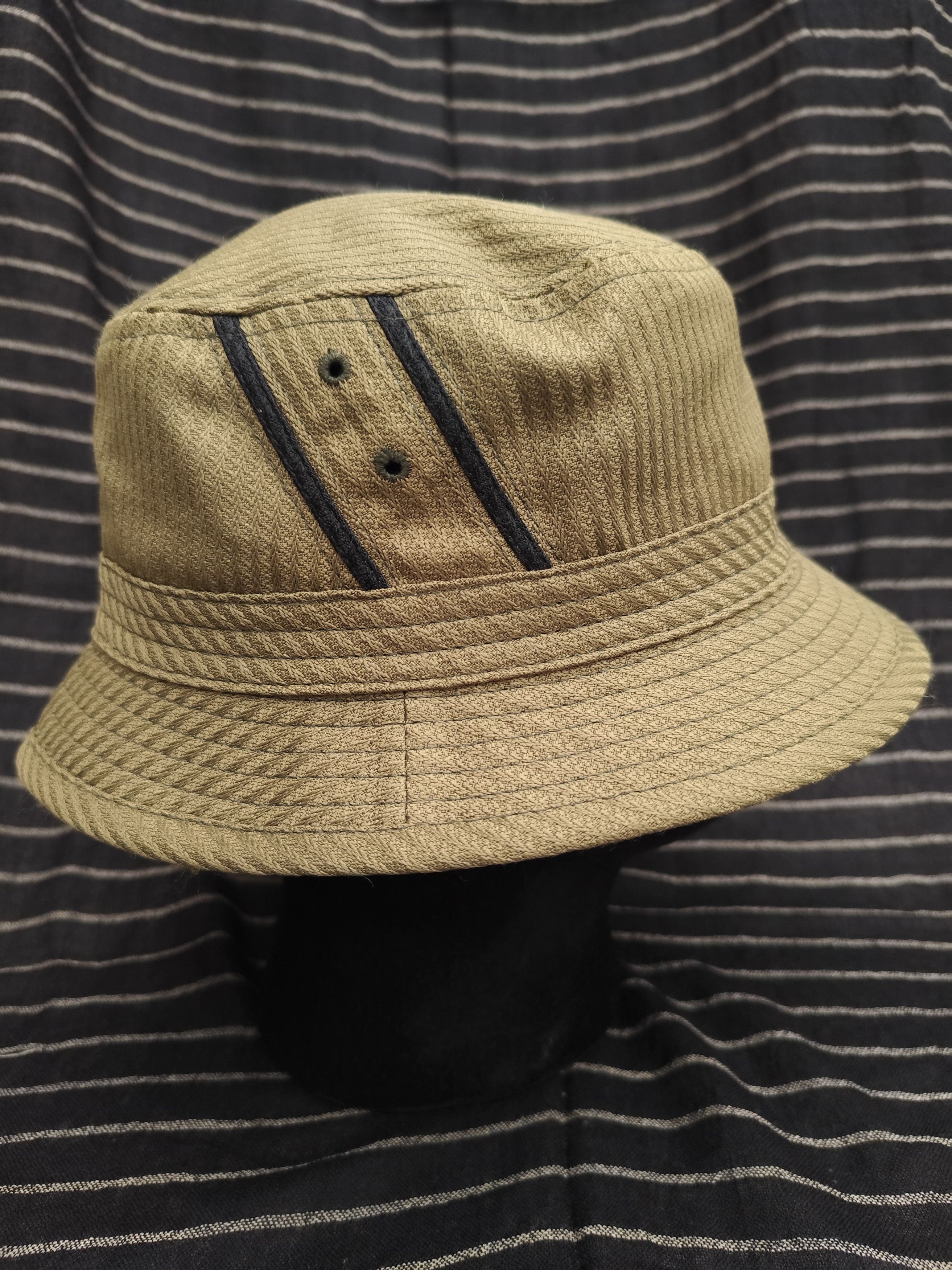 MCM Vintage MCM Légère Bucket Hat Size ONE SIZE - 2 Thumbnail