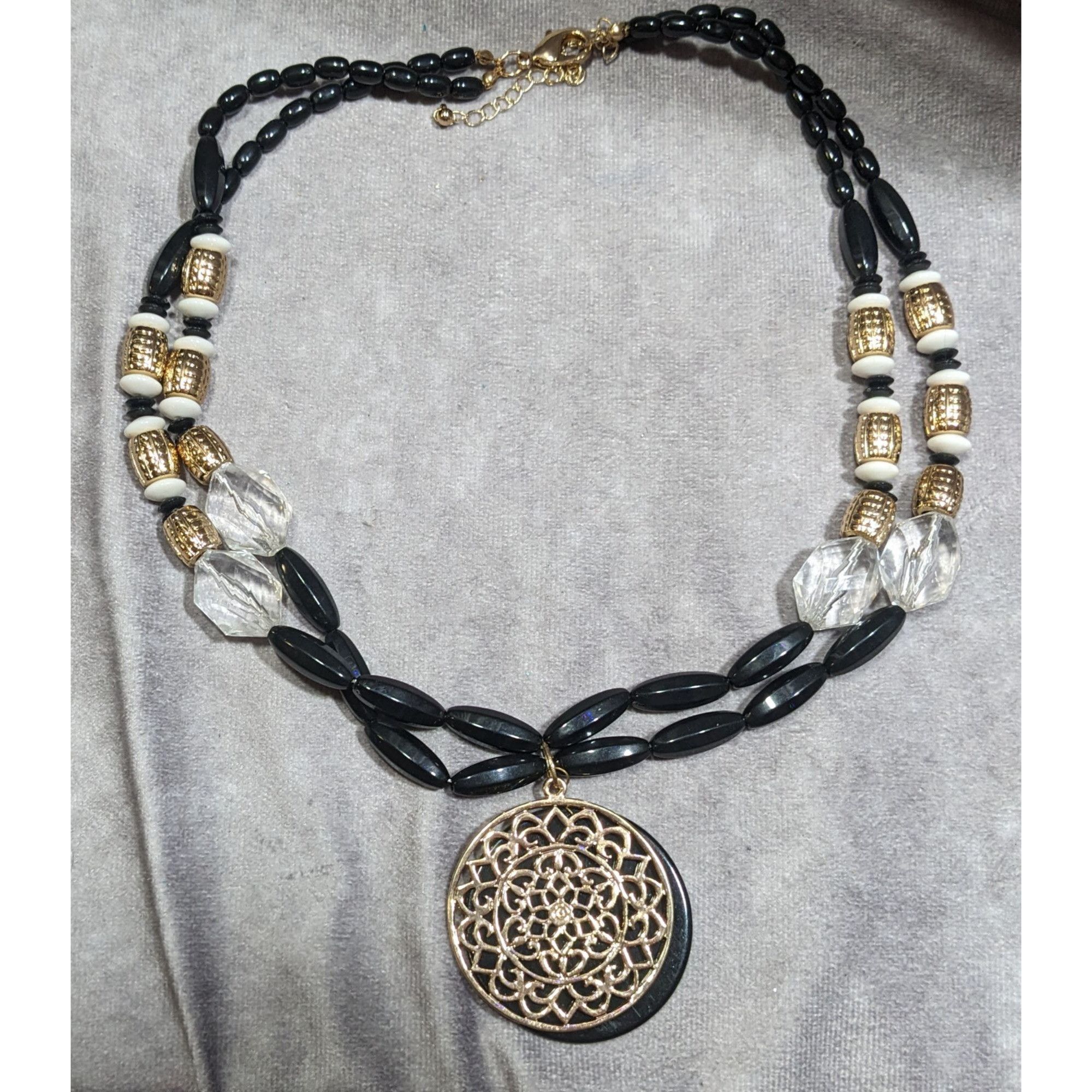 Other Bohemian Glam Beaded Medallion Necklace Black And Gold Tone Size ONE SIZE - 6 Thumbnail