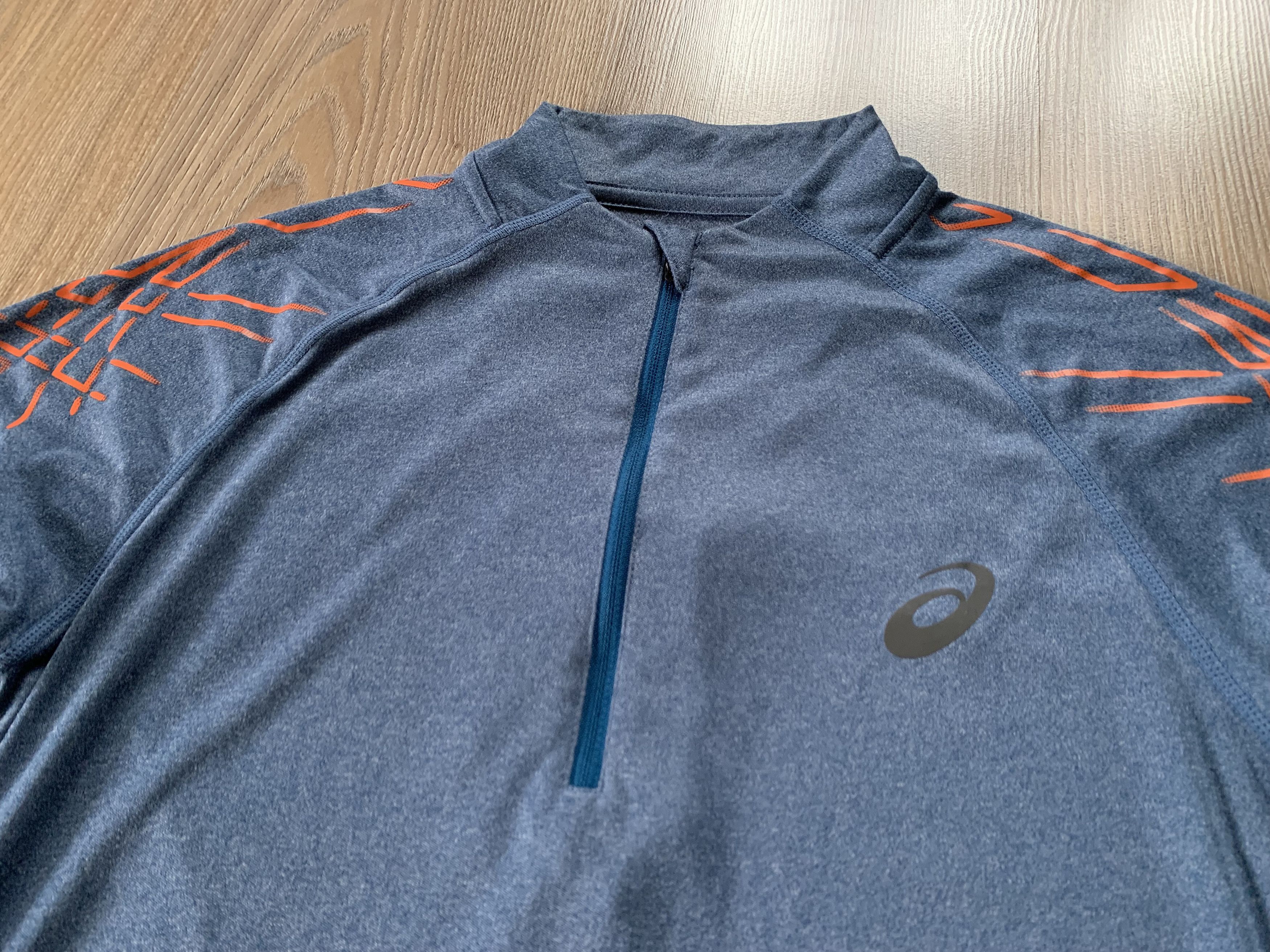 Asics × Sports Specialties Asics Motion Dry Run Training Long Sleeve Size US S / EU 44-46 / 1 - 4 Thumbnail