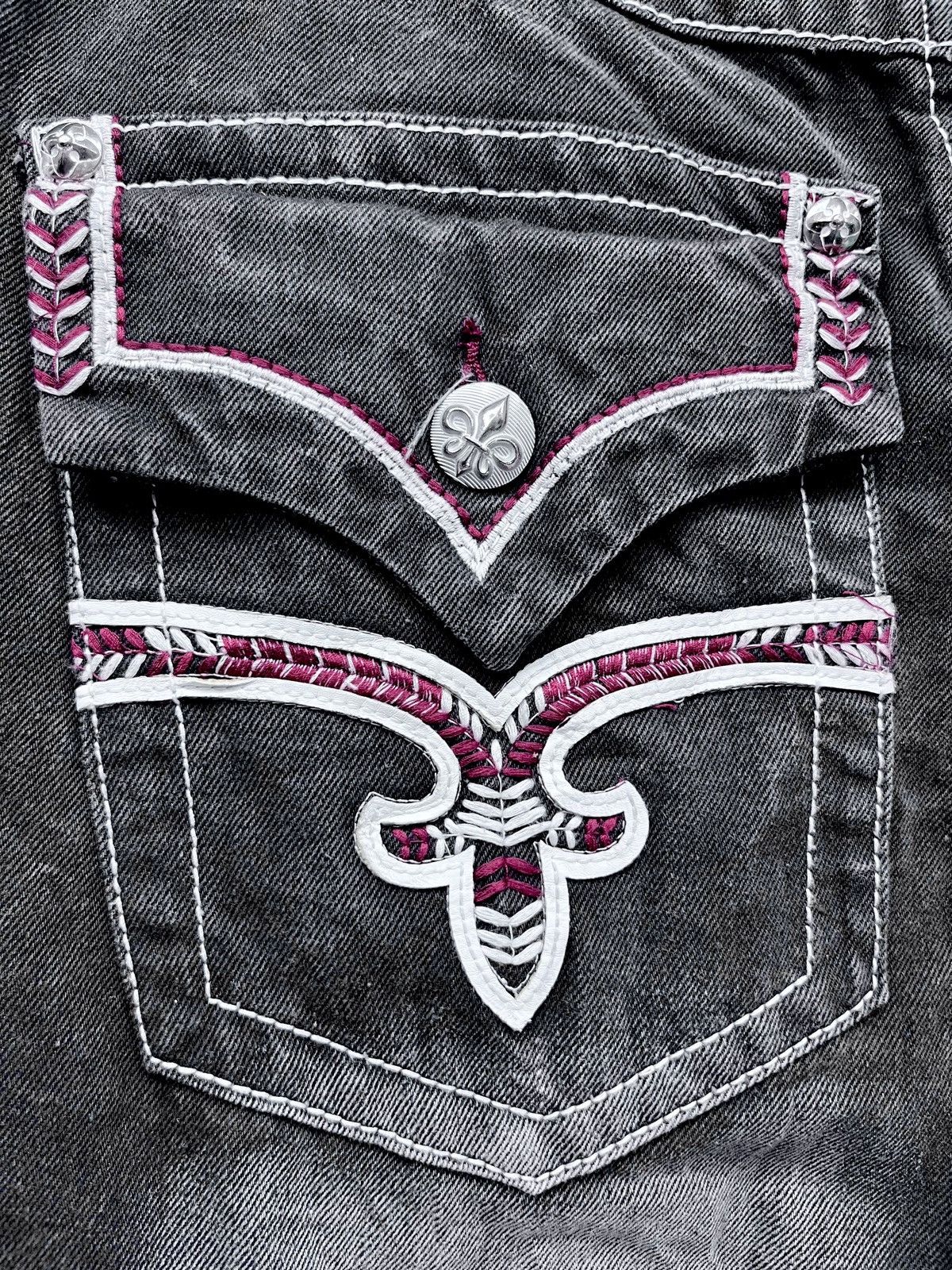 Rock Revival ROCK REVIVAL BLEACH WASH FLEUR-DE-LIS JEANS C.HEARTS STYLE Size US 33 - 11 Thumbnail