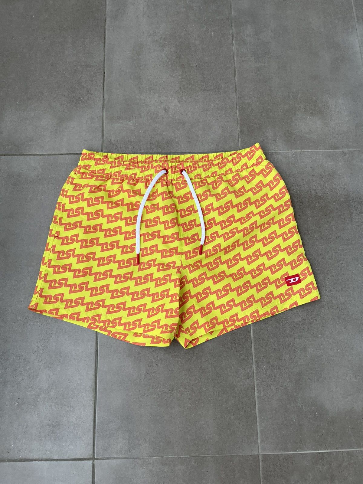 Diesel !DS! SS23 Diesel BMBX-Nico Boxer Monogram Yellow Shorts Size US 32 / EU 48 - 1 Thumbnail